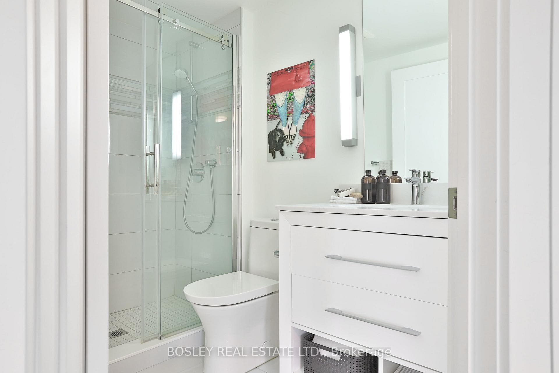 150 Albertus Avenue photo 31