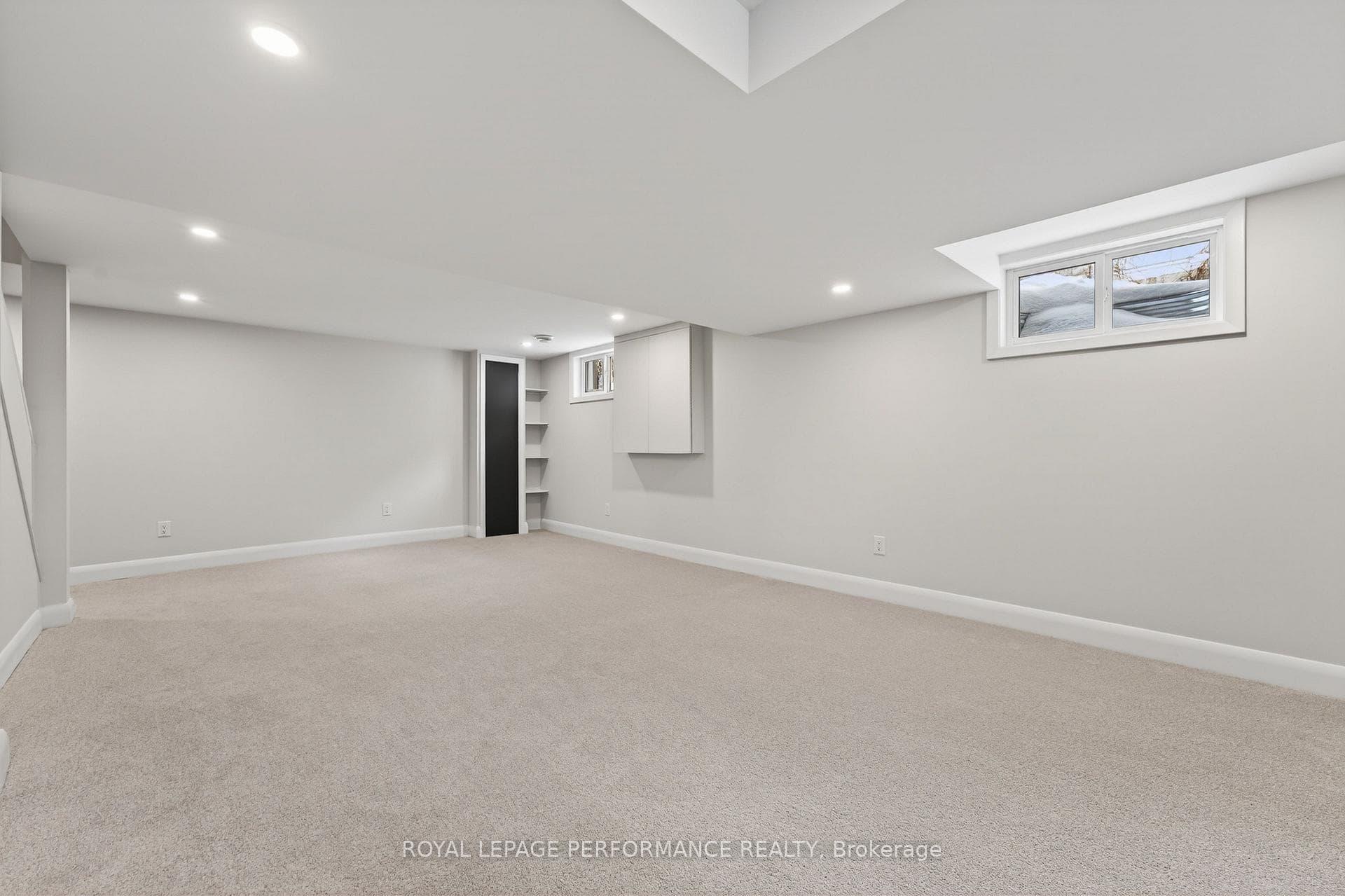 274 Compton Avenue photo 37