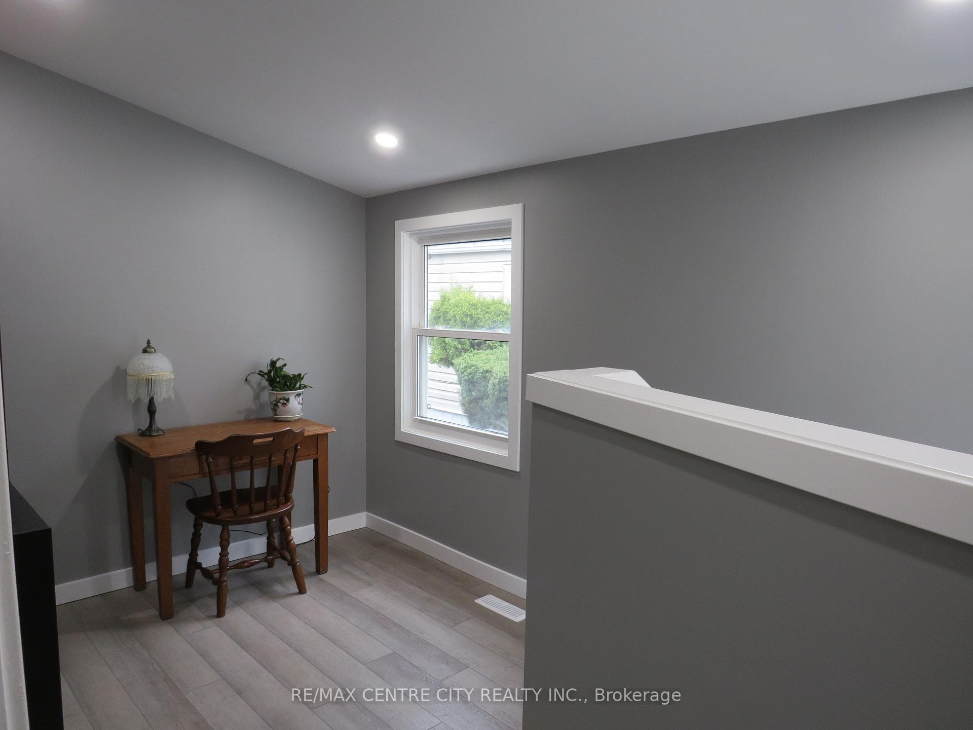198 Springbank Drive Unit 72 photo 21