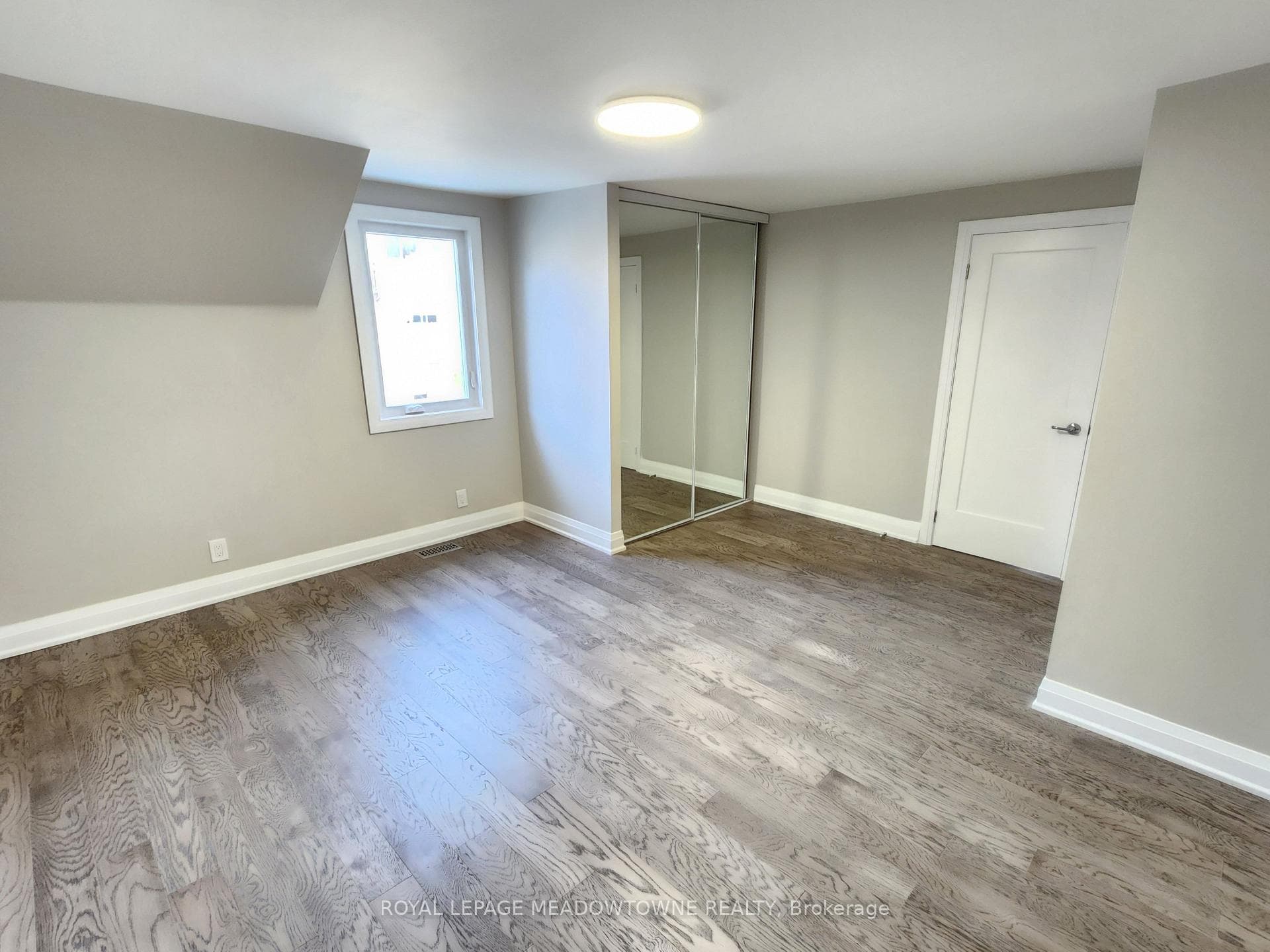 119 Colborne Street photo 10