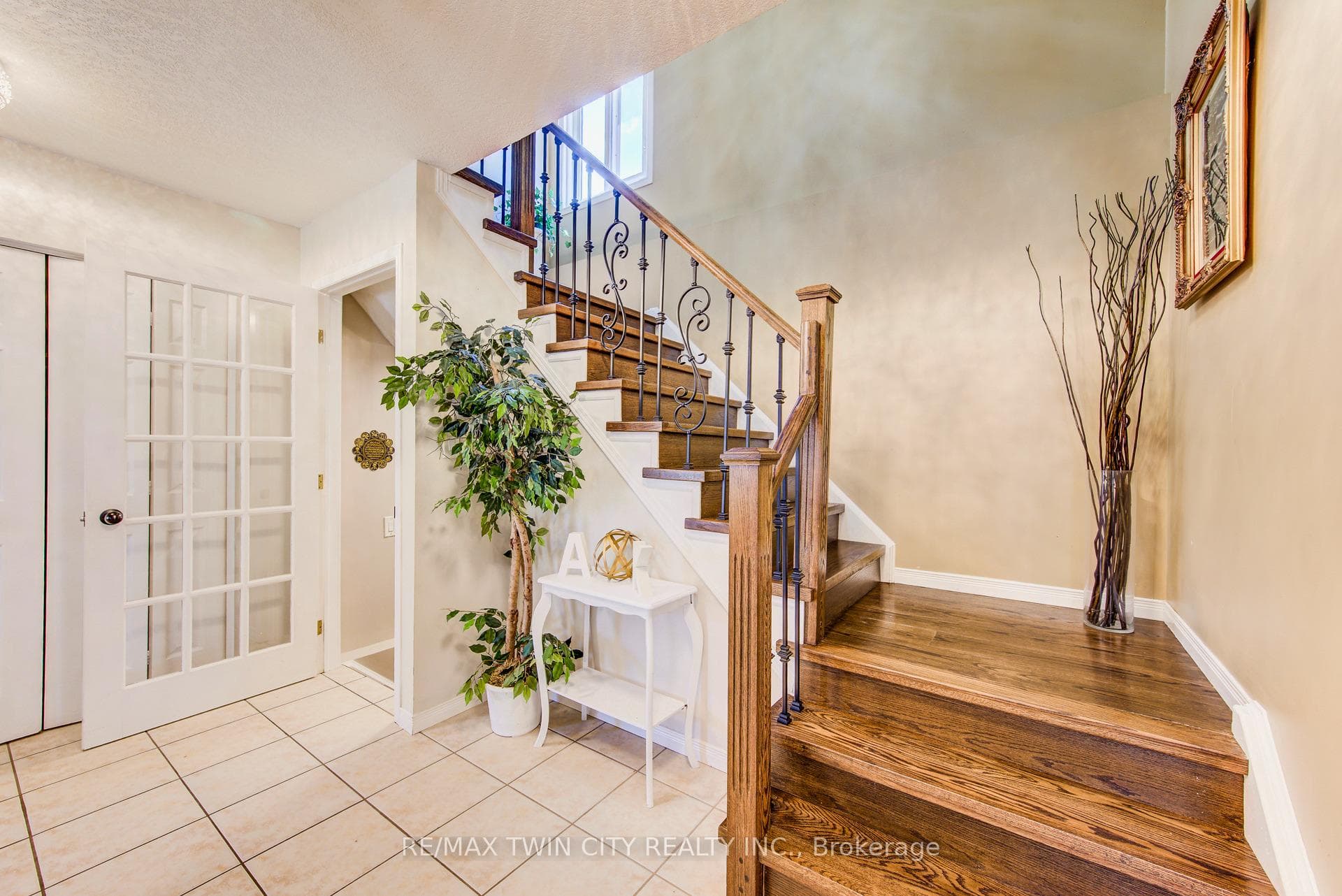913 COPPER LEAF Crescent photo 17