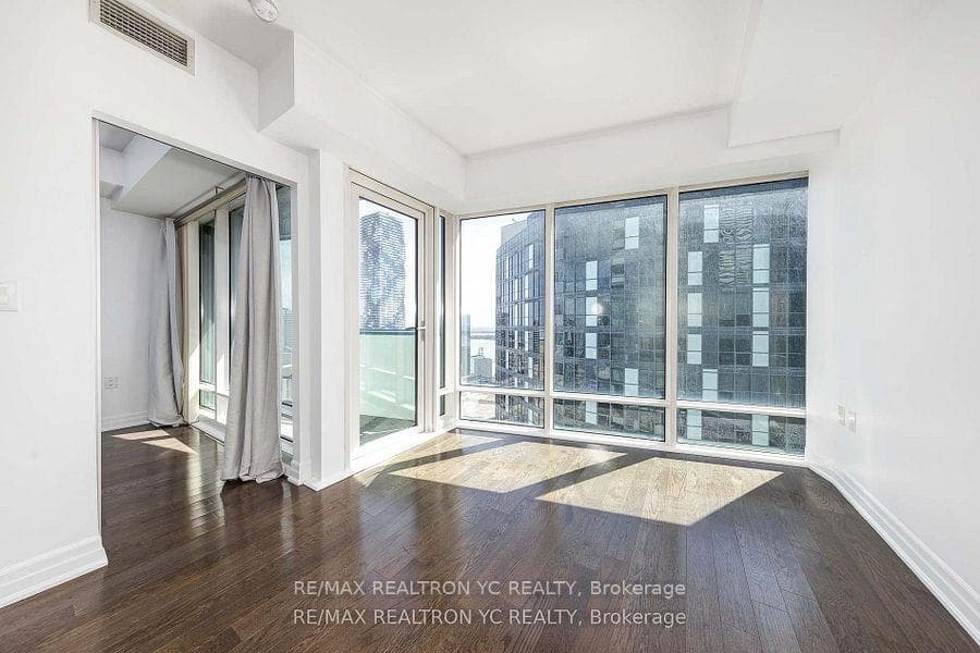 8 The Esplanade N/A Unit 3312 photo 10