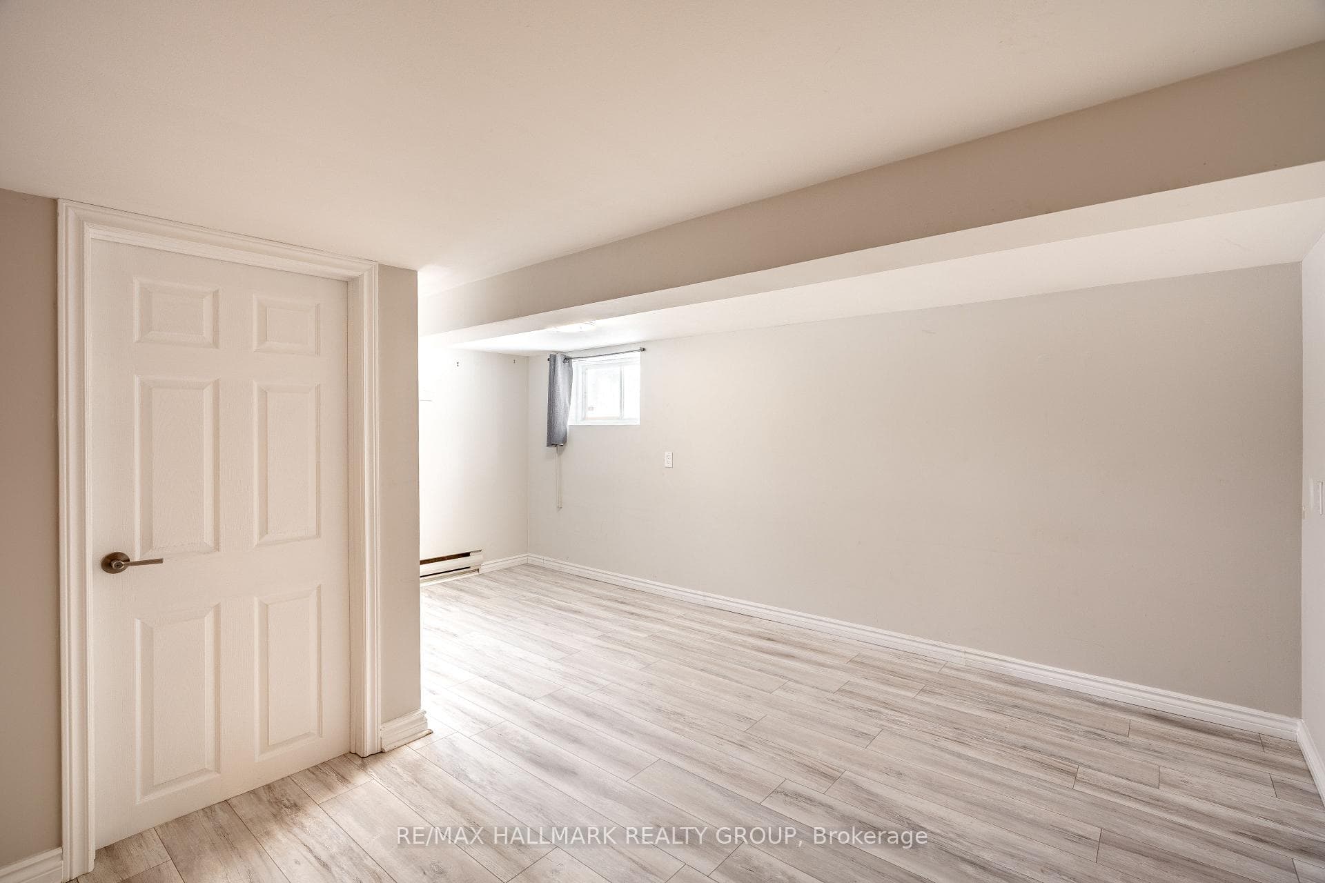 3291 Greenbank Road Unit B photo 17