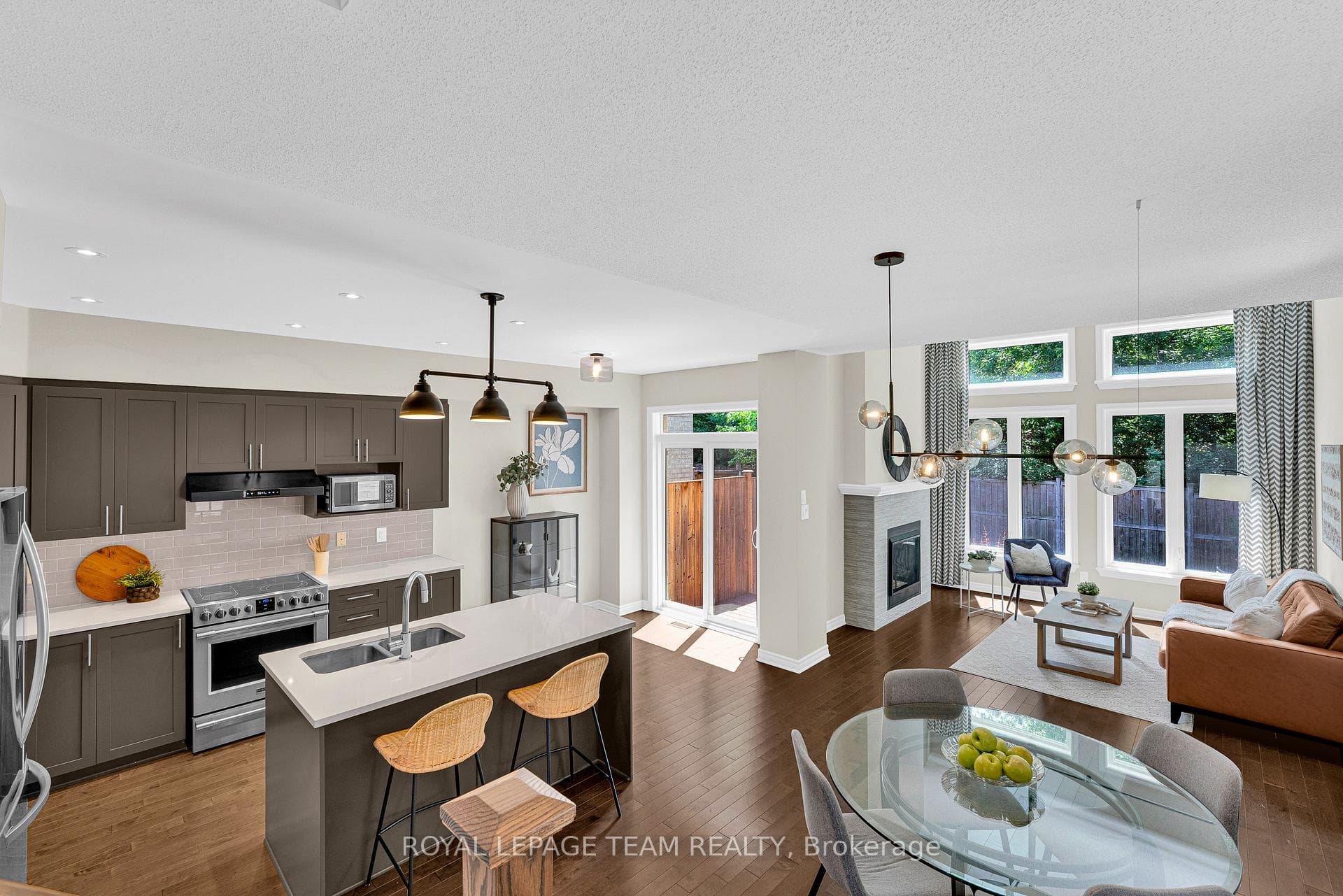 534 STARGAZER Crescent photo 24