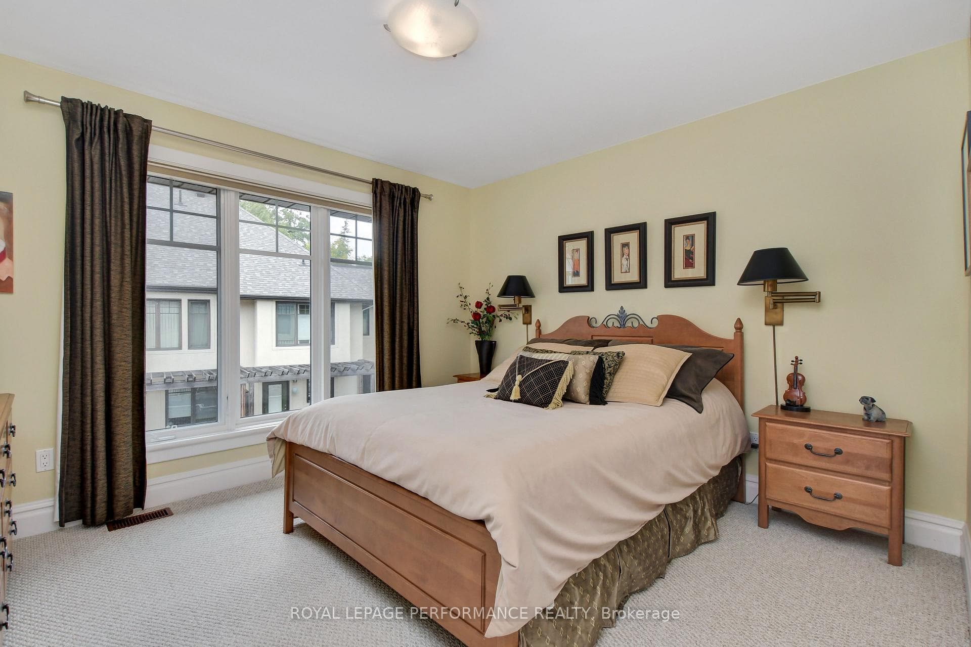 94 Bellwood Avenue photo 28