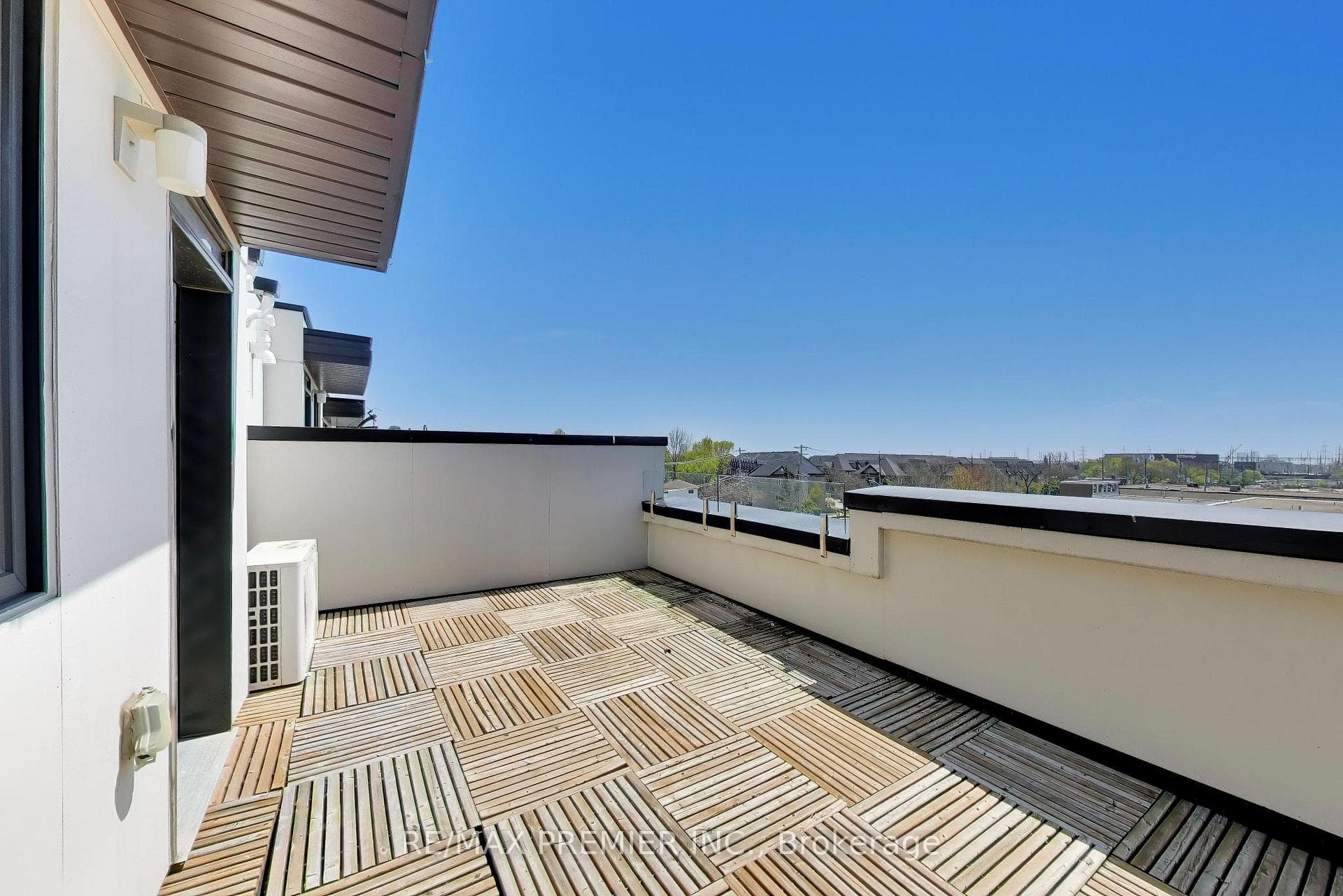 34 Fieldway Road Unit 141 photo 28
