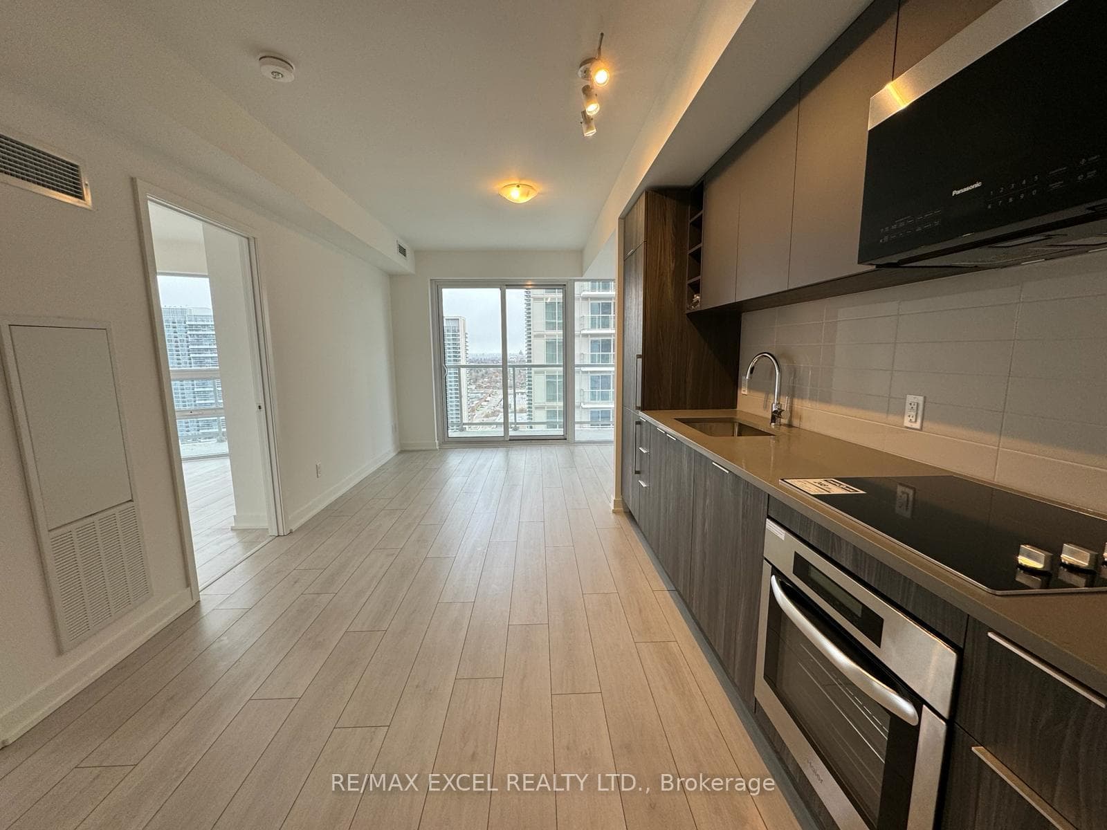 2031 Kennedy Road Unit 2921 photo 5