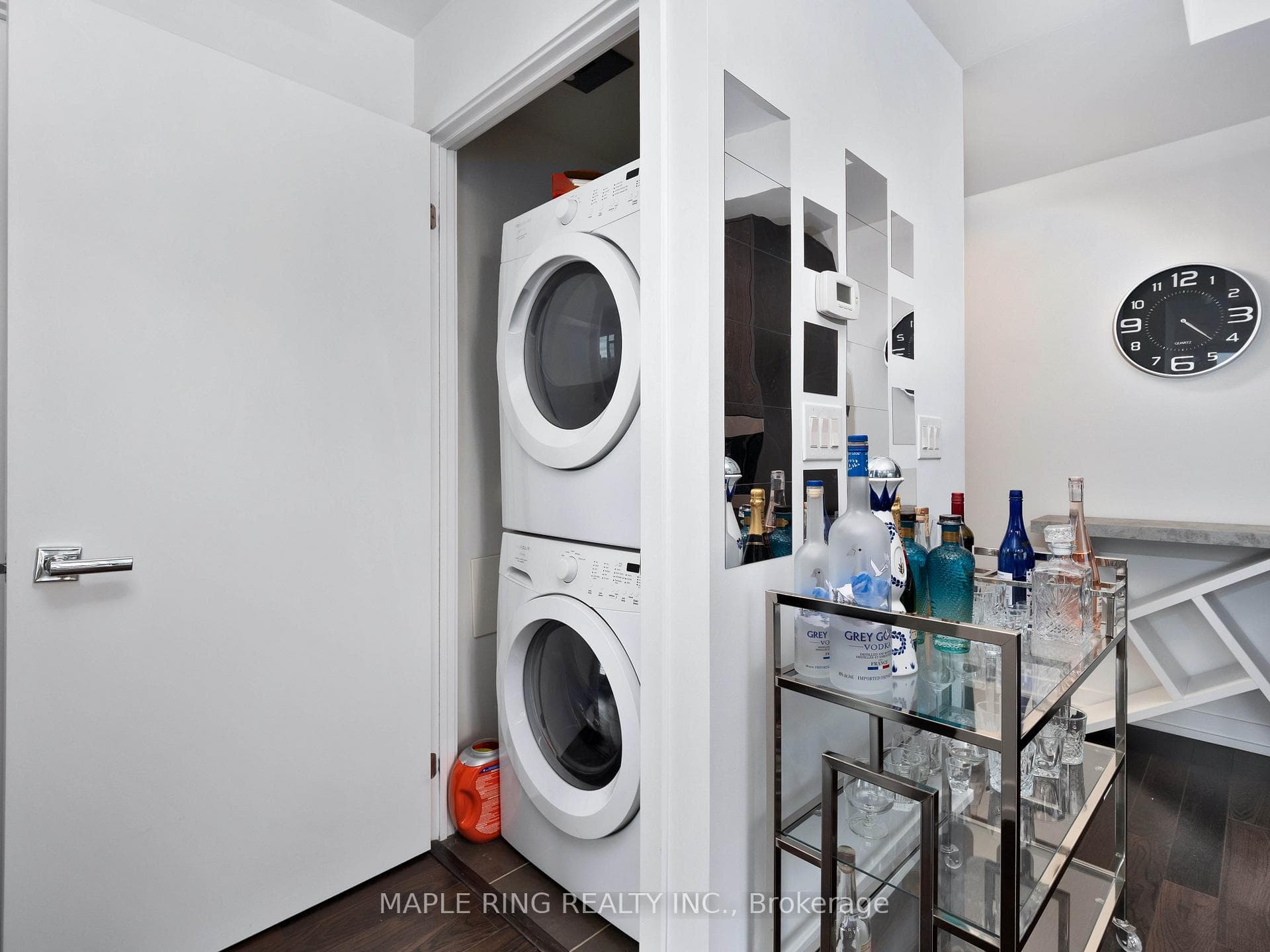 21 Widmer Street Unit 2409 photo 11