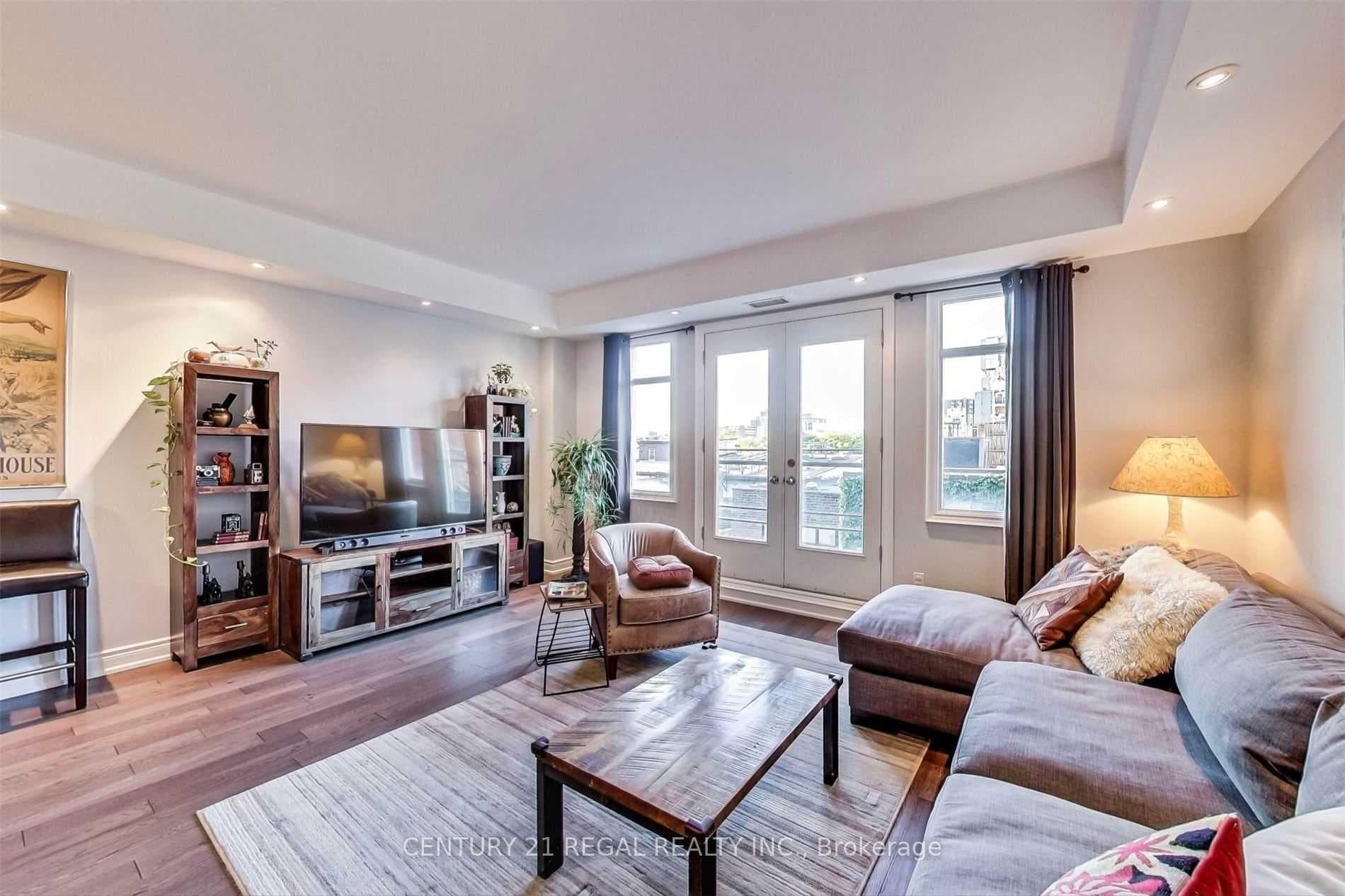 500 Richmond Street Unit Ph24 photo 4
