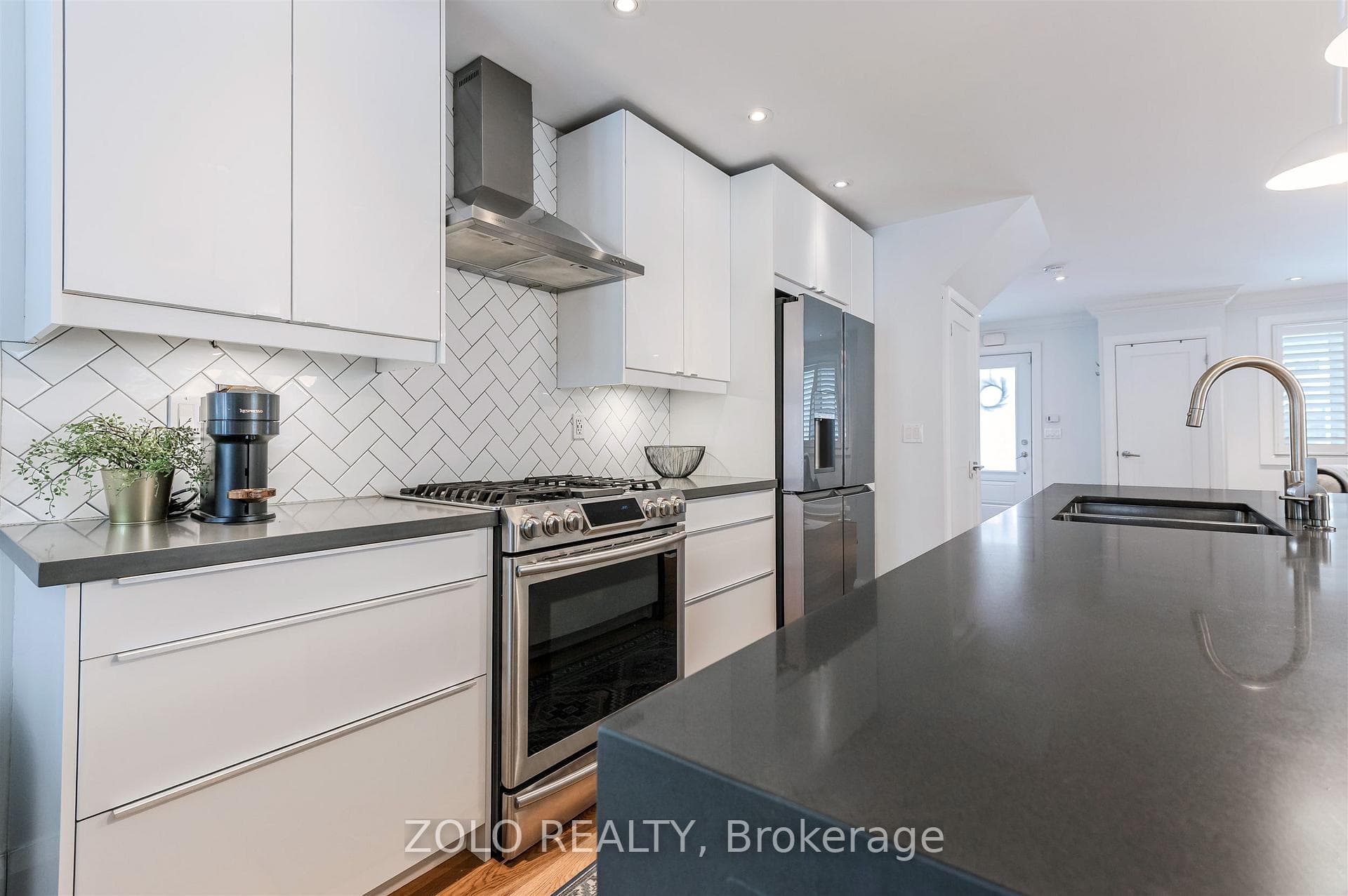 25 Joseph Street photo 15
