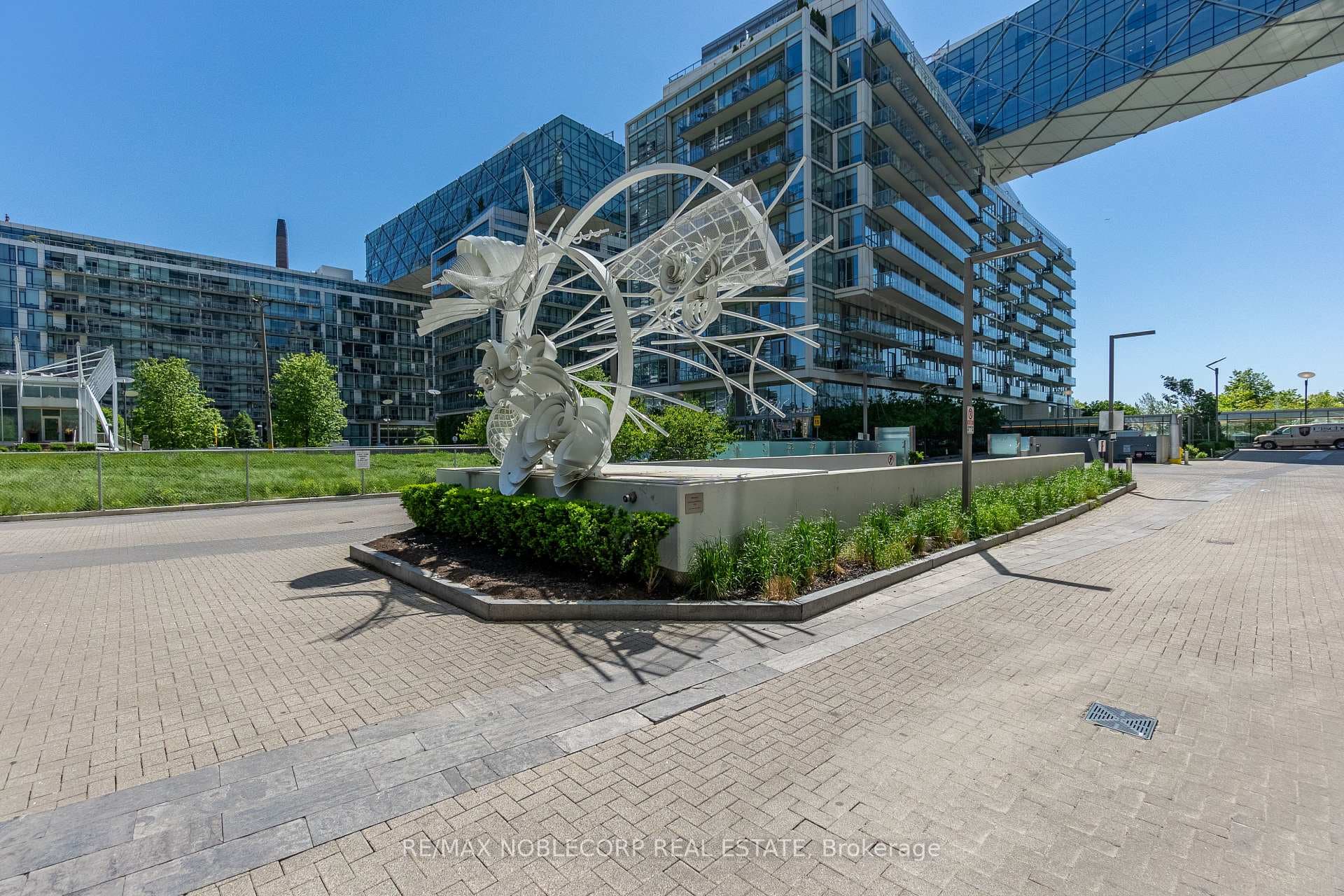 15 Queens Quay Unit 3405 photo 30