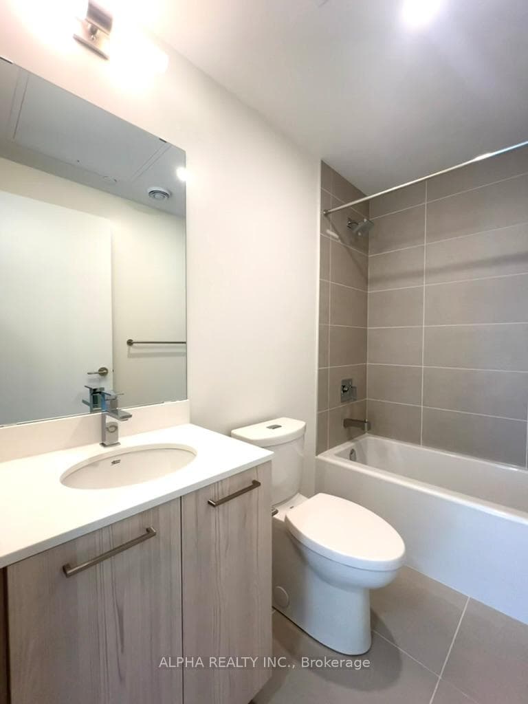 65 Mutual Street Unit 2604 photo 6