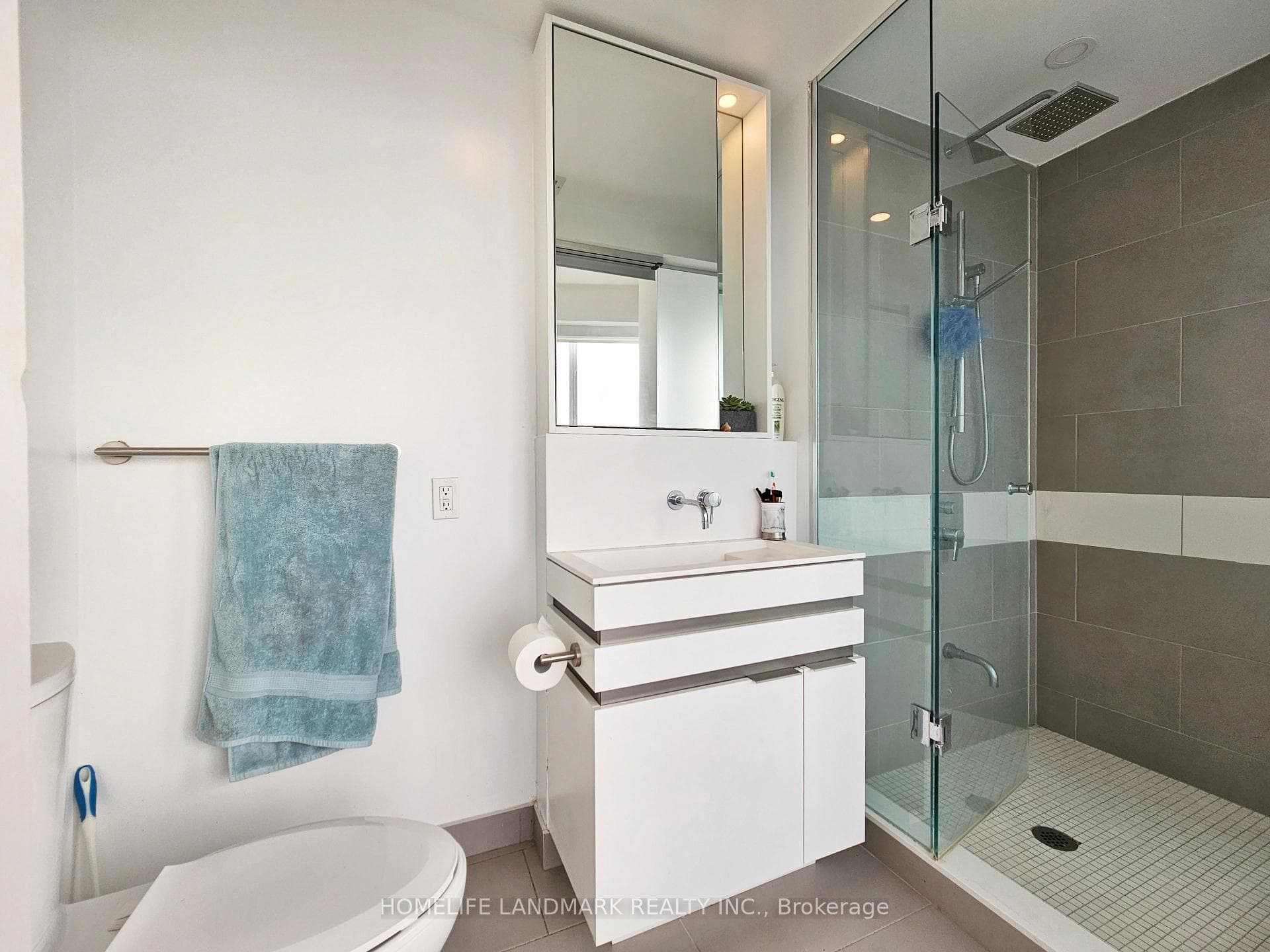 197 Yonge Street Unit 4912 photo 12