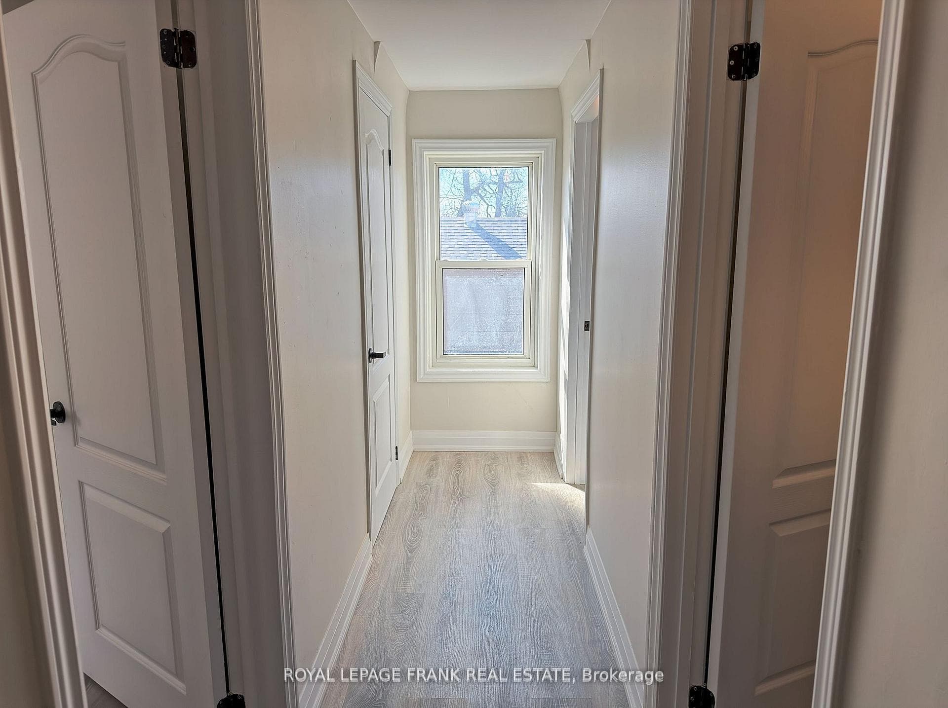 23 N Hastings Avenue photo 13