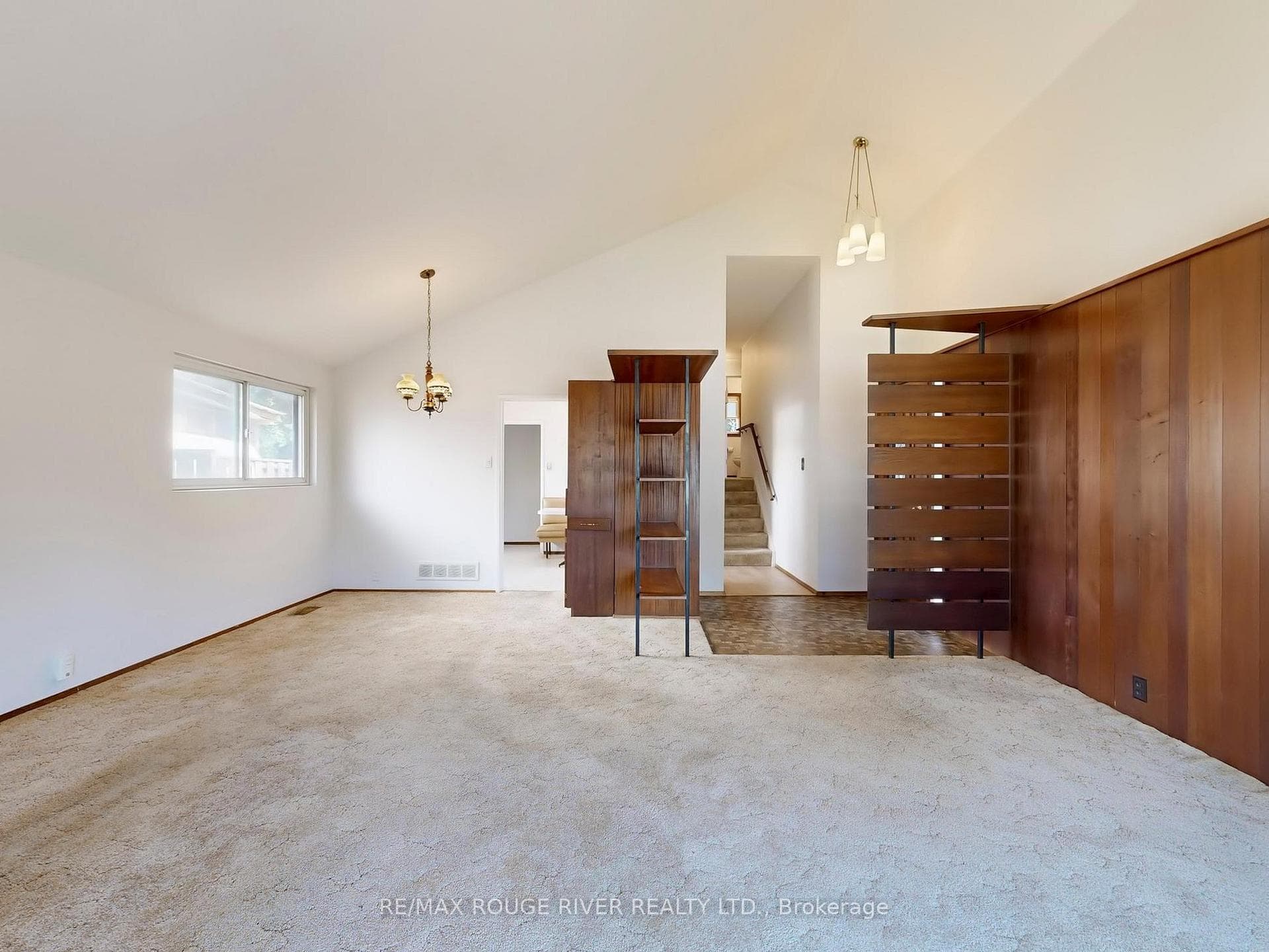 101 Oakley Boulevard photo 9