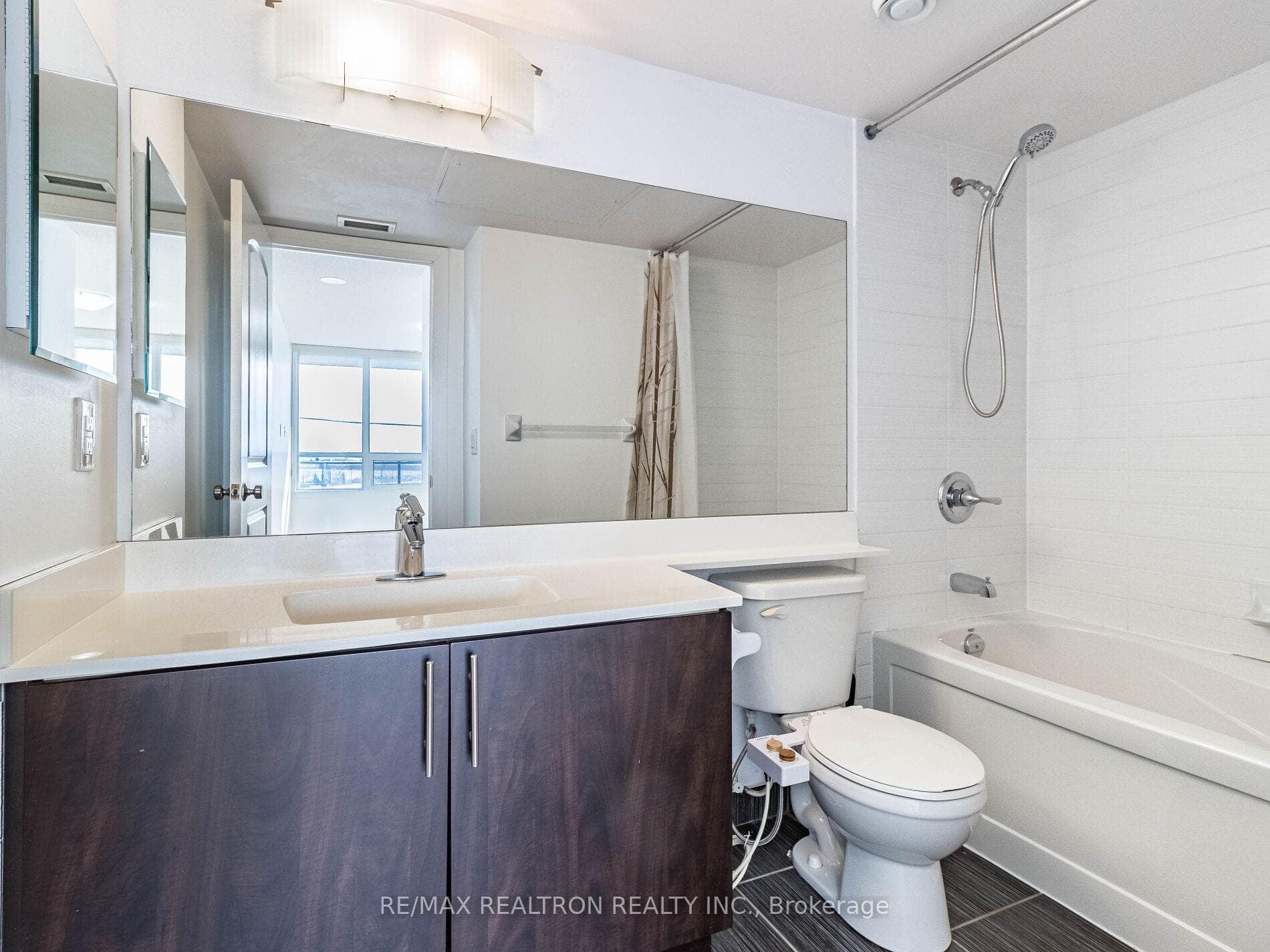 1070 Sheppard Avenue Unit 206 photo 24