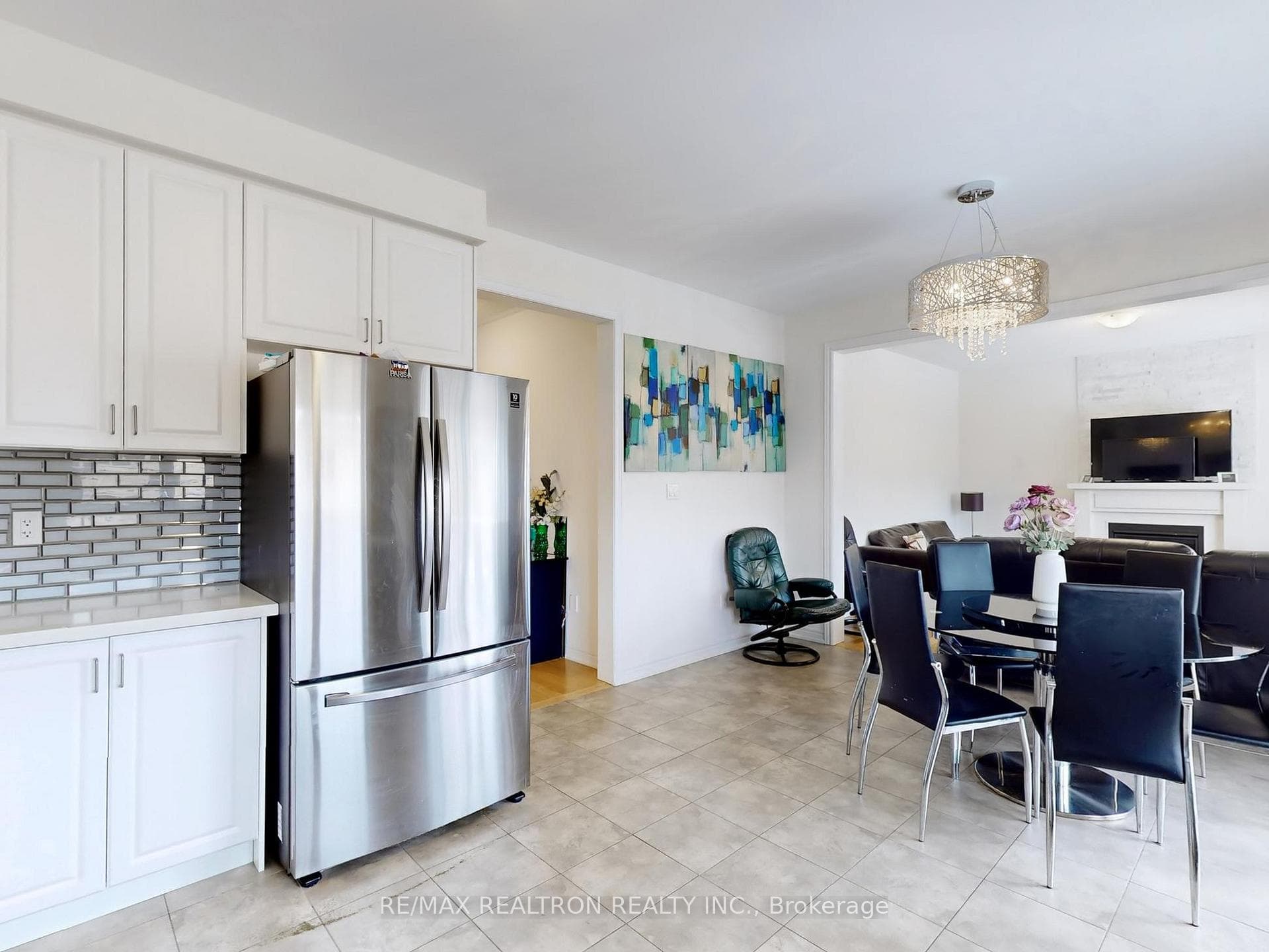 22 Pietrowski Drive Unit Upper photo 10