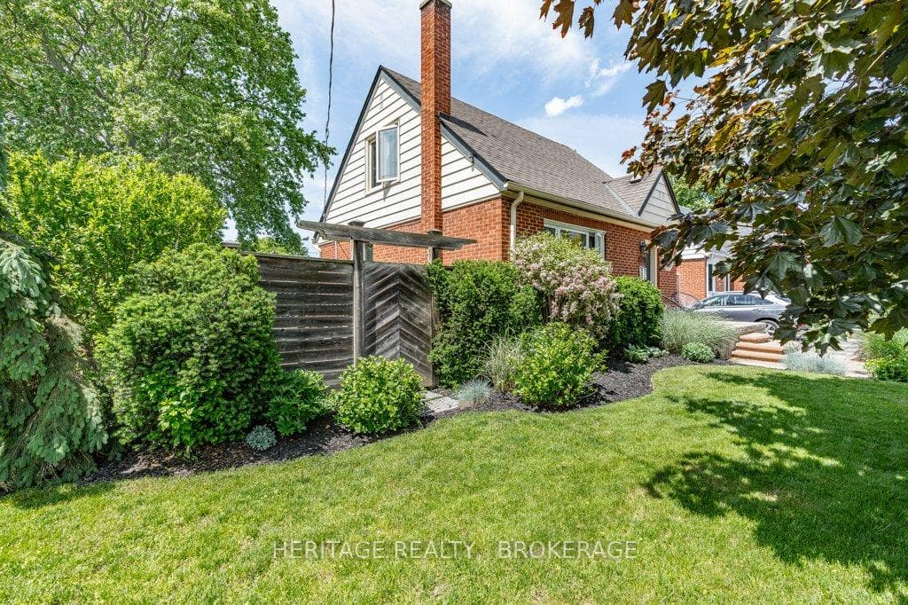 629 WOODLAND Avenue photo 5