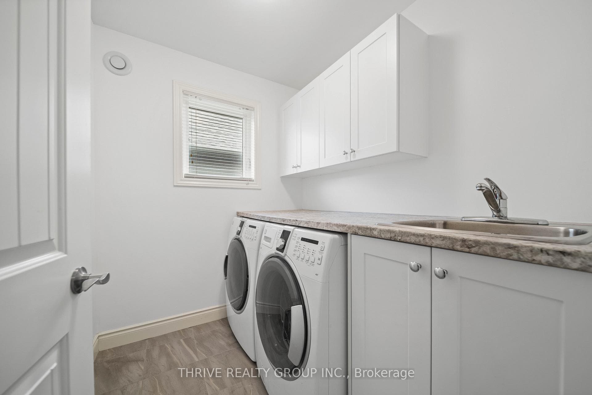665 Tennent Avenue photo 20