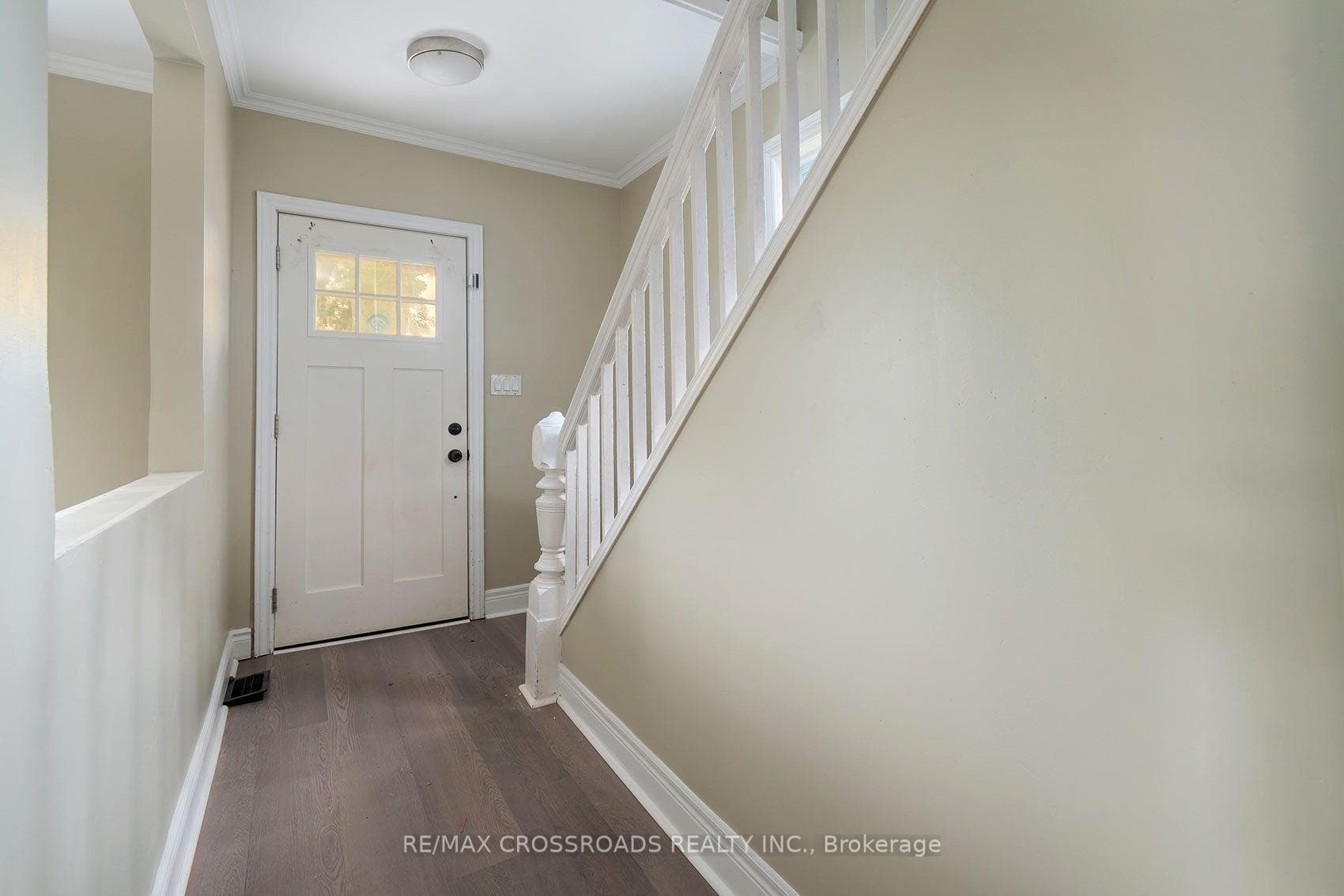 313 Olive Avenue photo 5