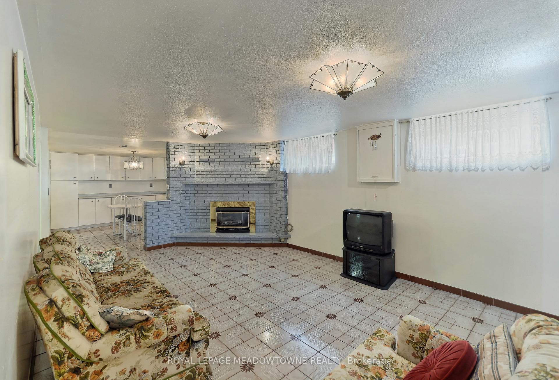 19 Benrubin Drive photo 22
