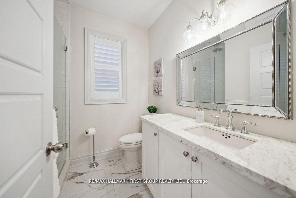 8 Bridges Boulevard photo 22