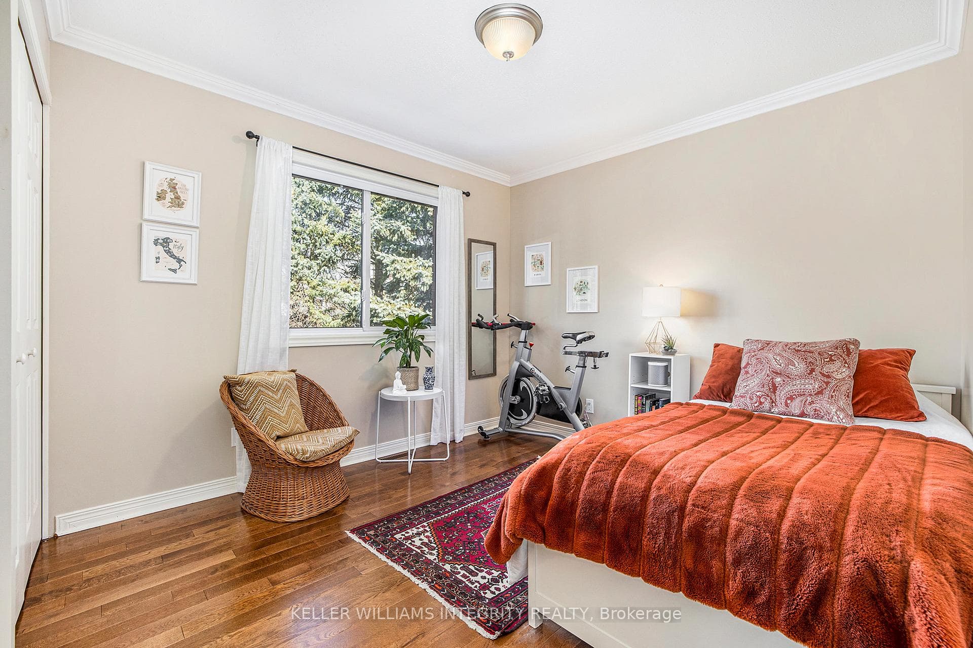 136 Dunbarton Court photo 25