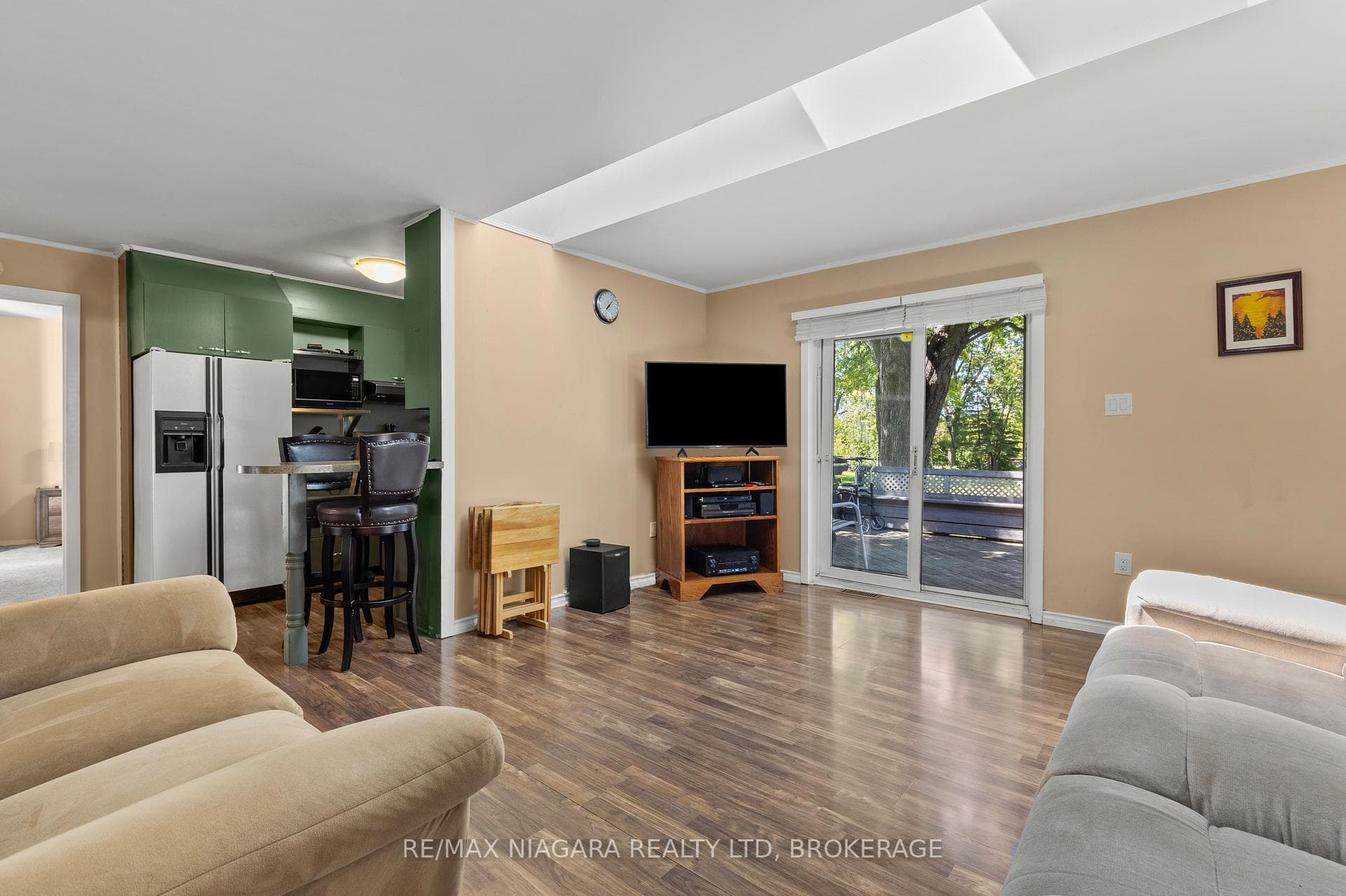 7931 Watson Street photo 14