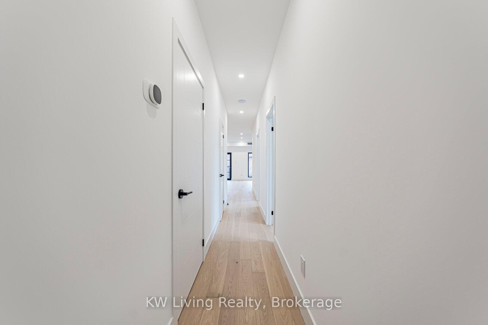 14 Holmesdale Road Unit 201 photo 6
