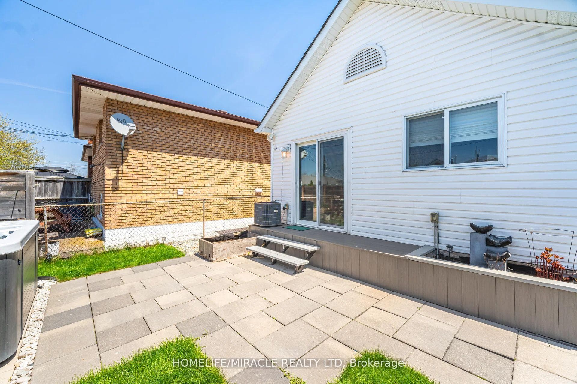 71 Beland Avenue photo 28
