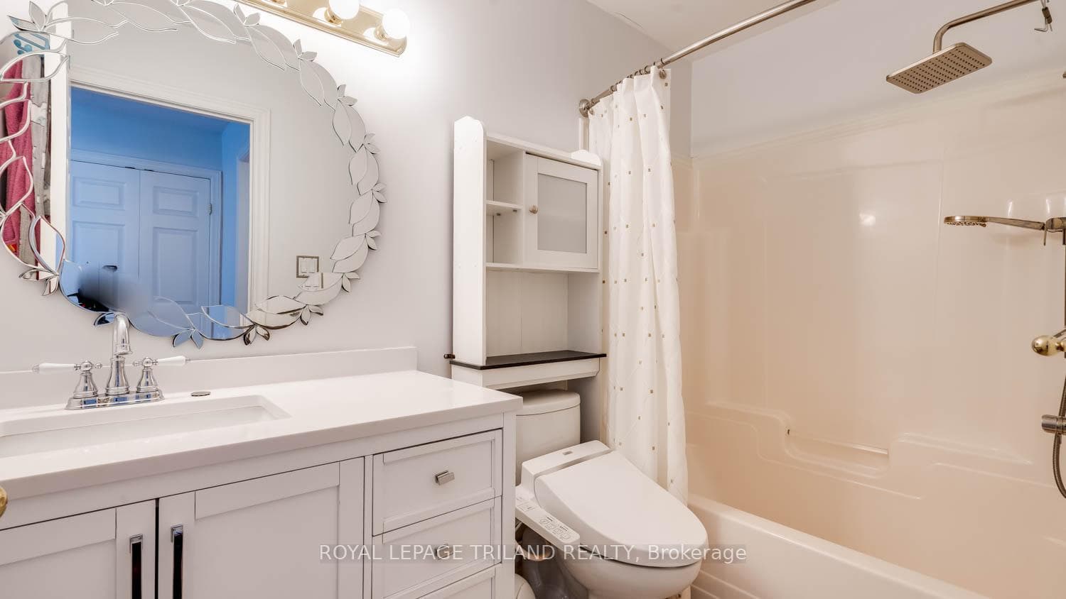 1223 Thornley Street photo 18