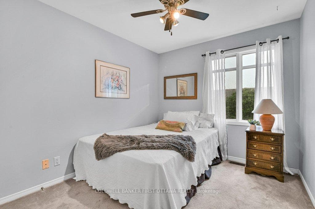 131 Hearst Way photo 21
