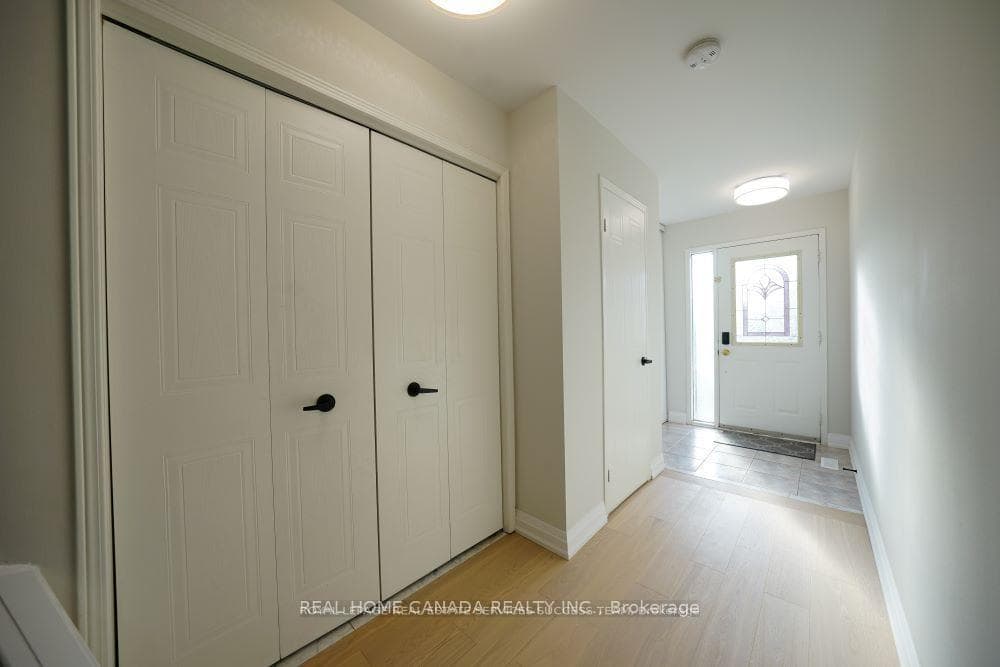 1240 Westview Terrace Unit 17 photo 11