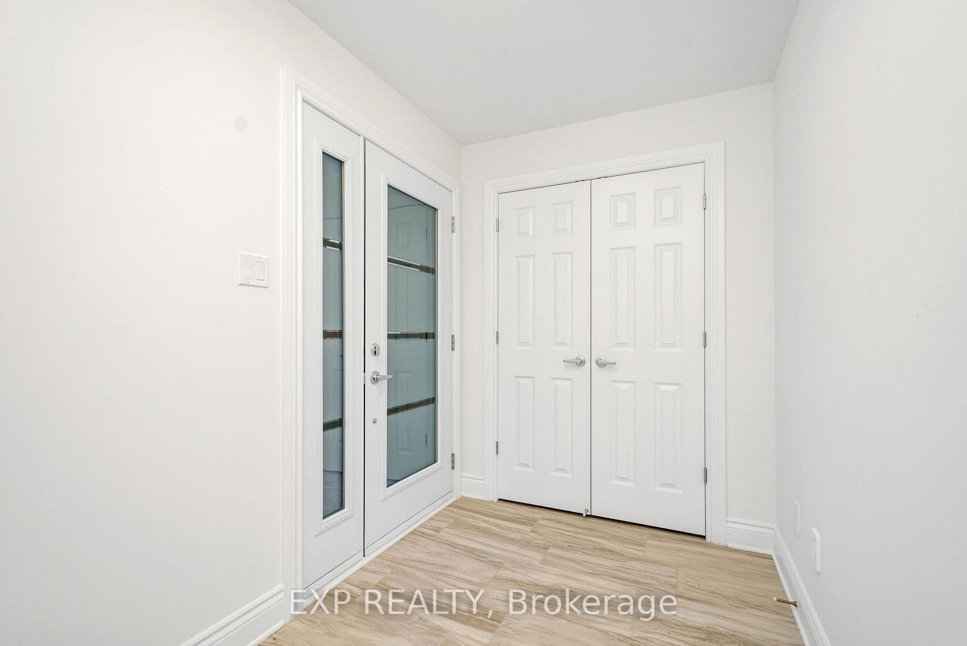 145 DION Avenue photo 2