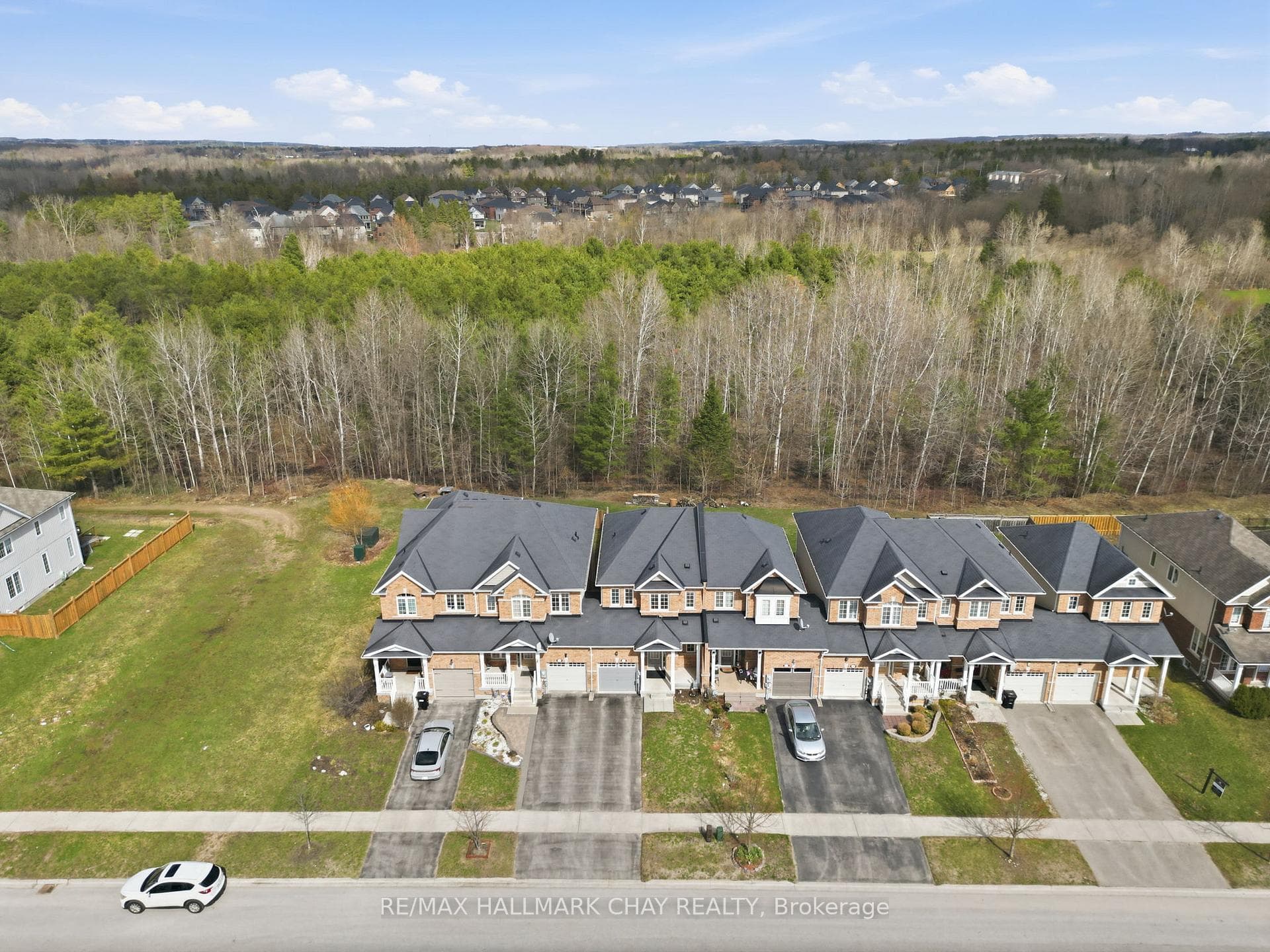 113 Collier Crescent photo 40