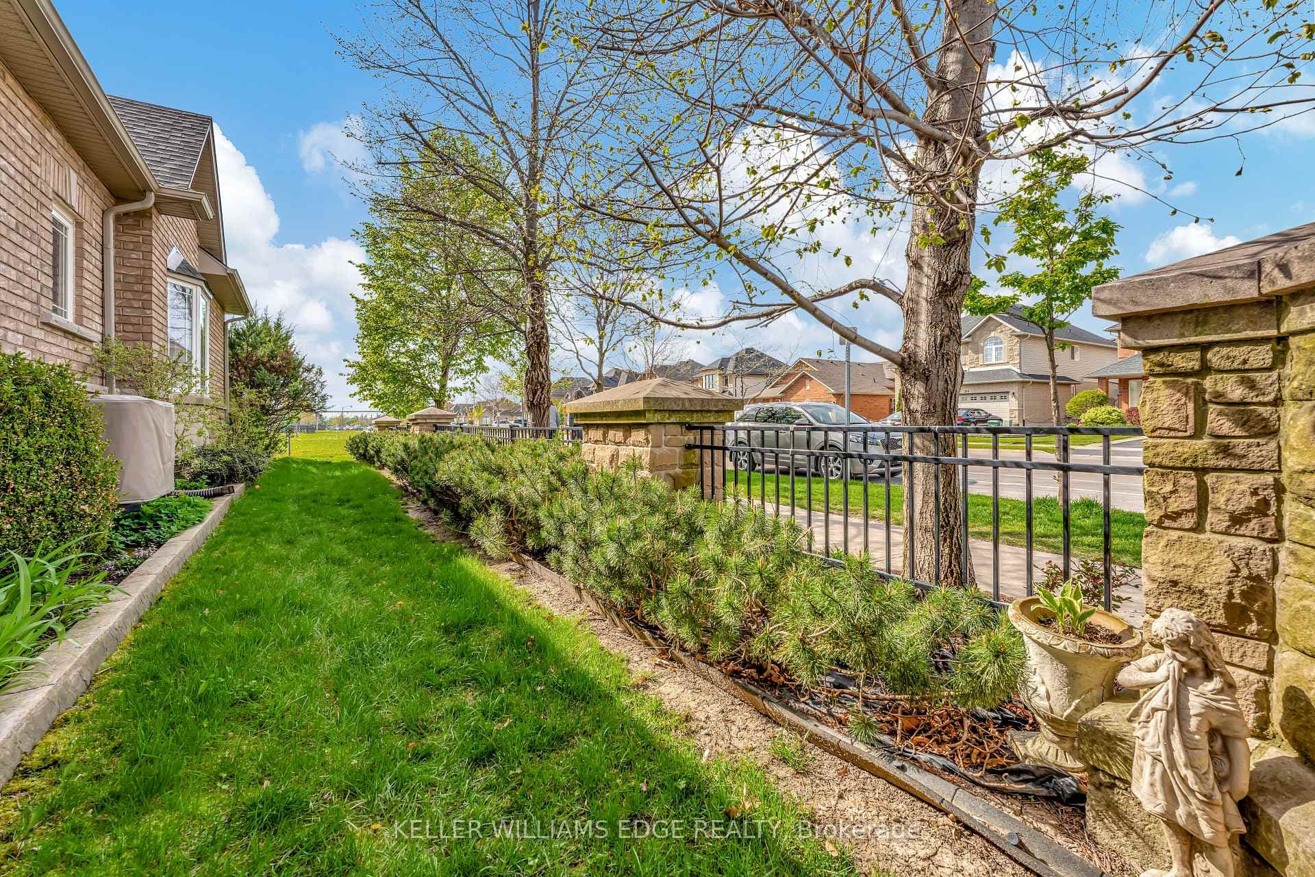 4 Geranium Avenue photo 22