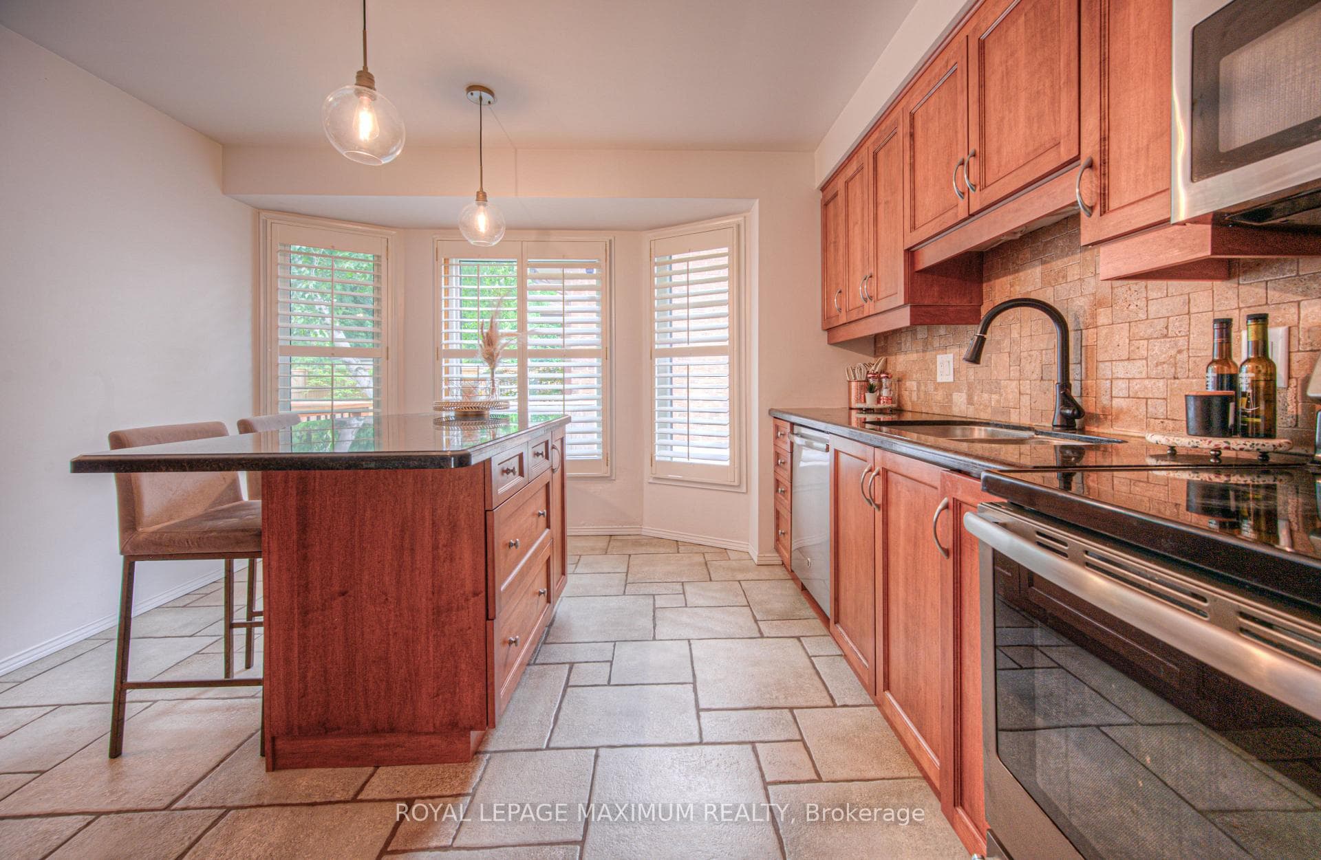 416 Westridge Drive photo 17