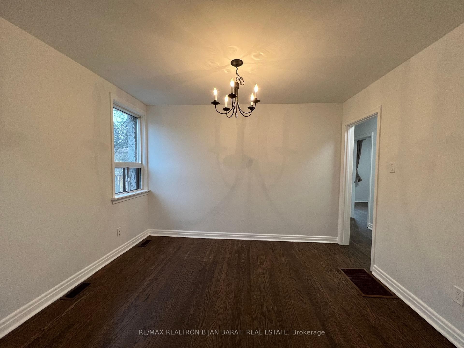 36 Cobden Street photo 8