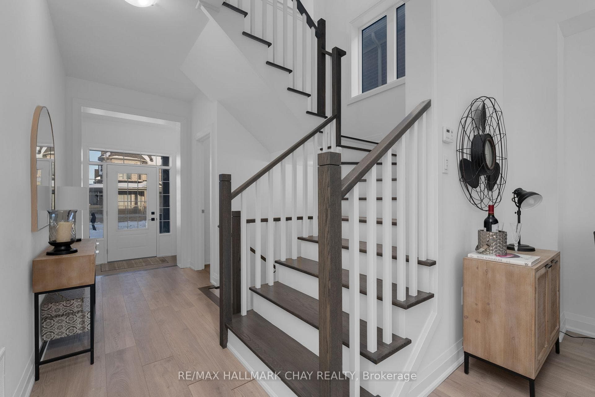 116 West Oak Trail, Barrie, ON