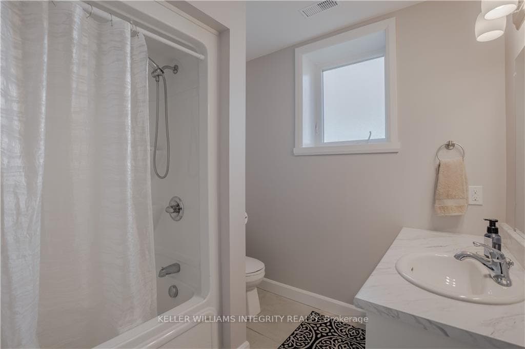 226 EAST RIDGE Drive photo 22