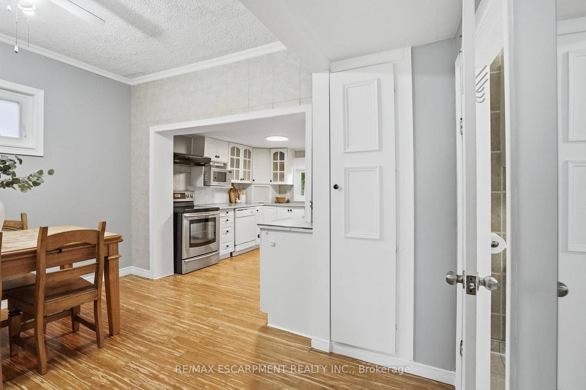 55 East 32nd Street photo 8