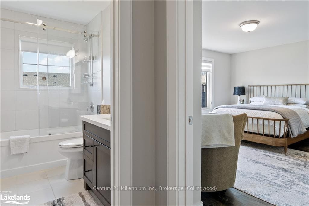 341 YELLOW BIRCH Crescent photo 33