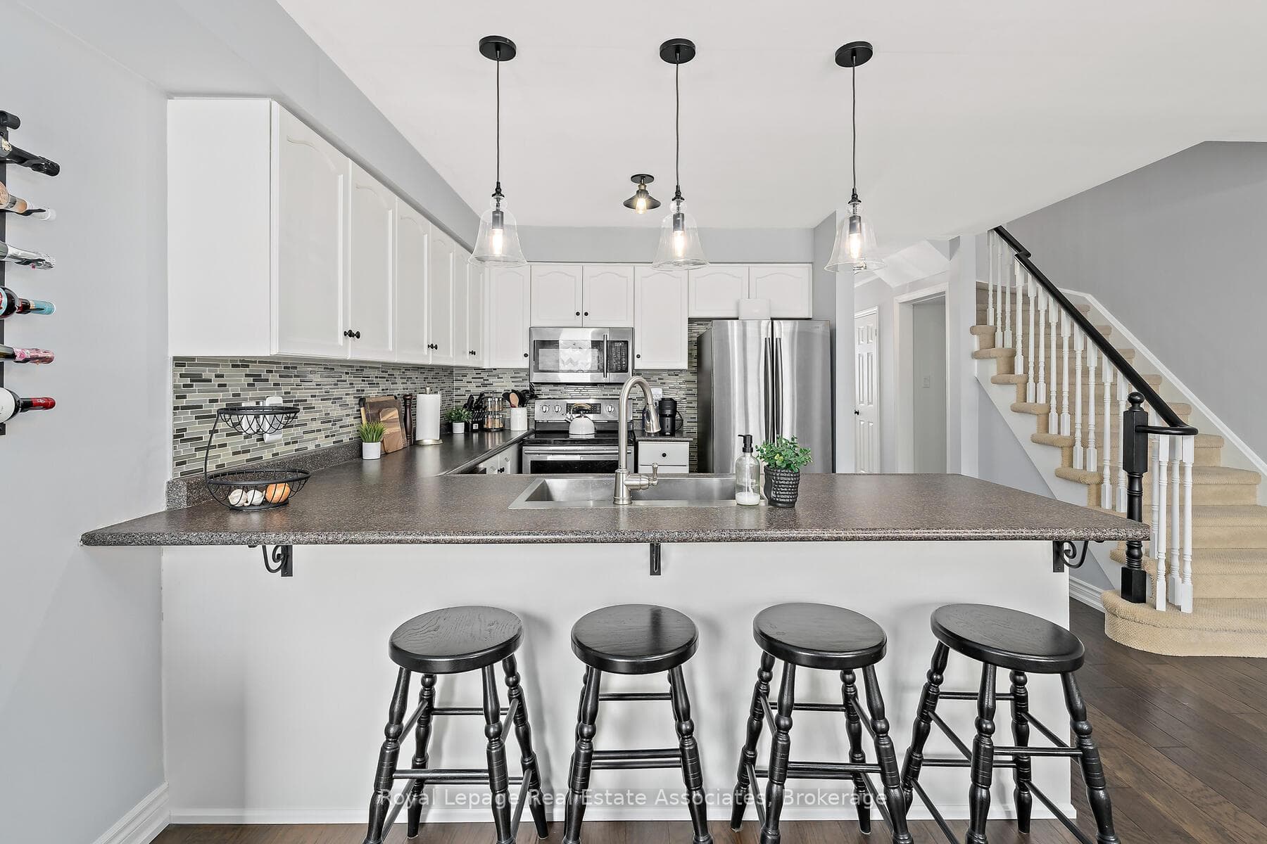 33 Bradley Drive photo 11