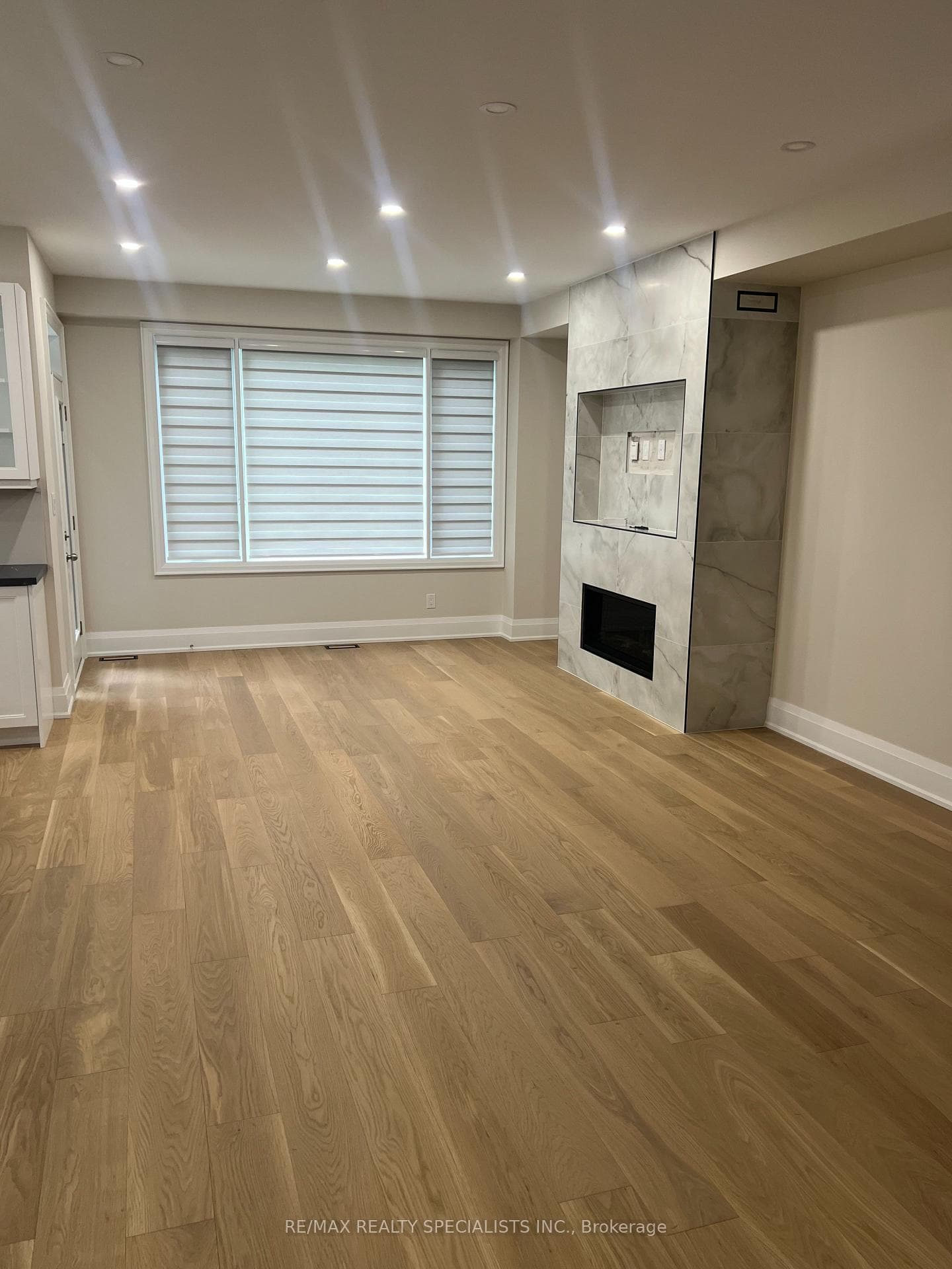 1088 Casson Avenue photo 2