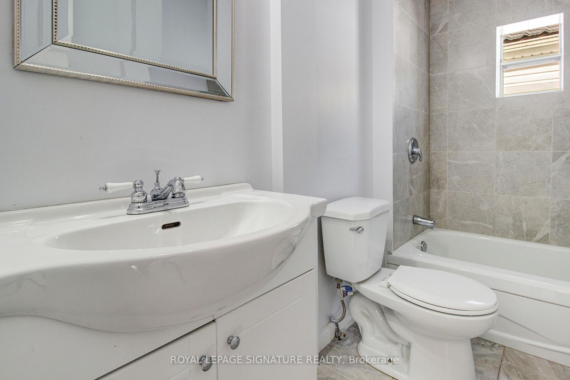 56 Cambridge Avenue photo 15
