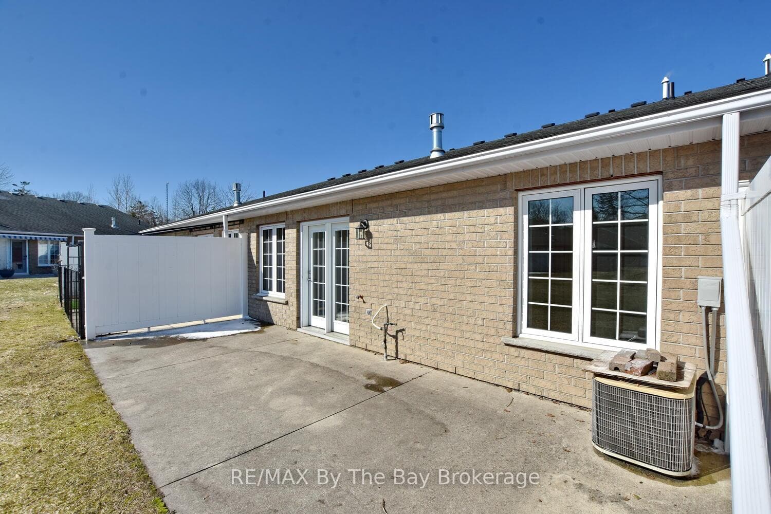 142 MEADOW Lane photo 48