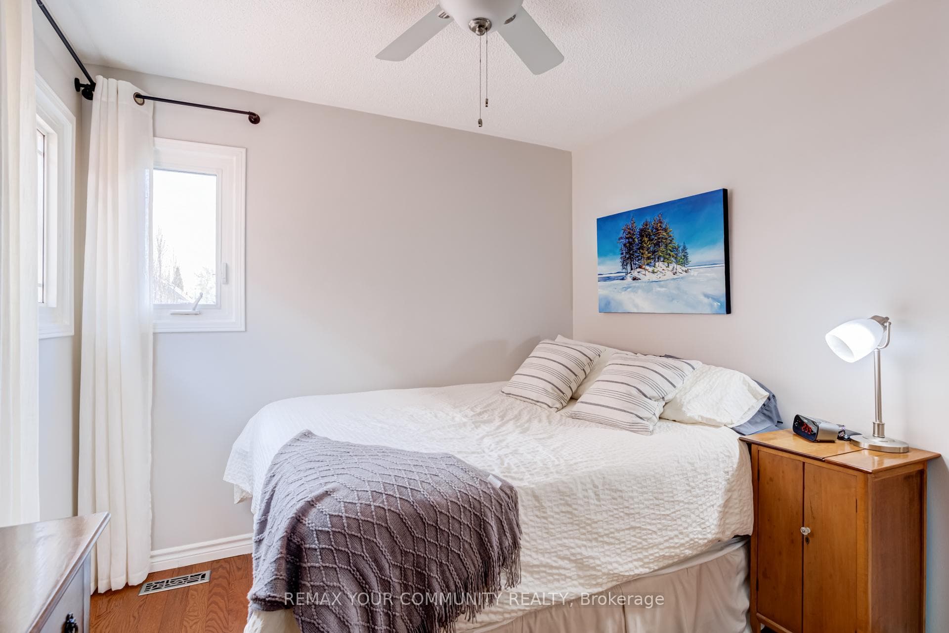 100 Secord Street photo 22