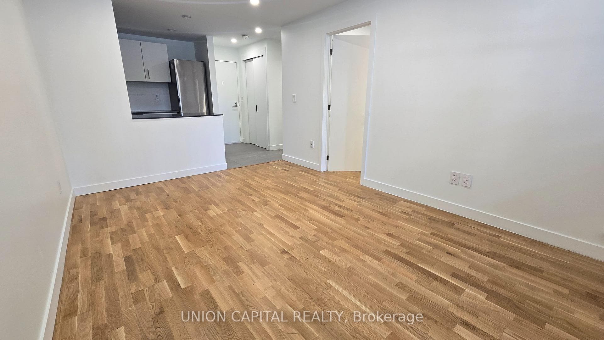 230 Oak Street Unit 104 photo 6