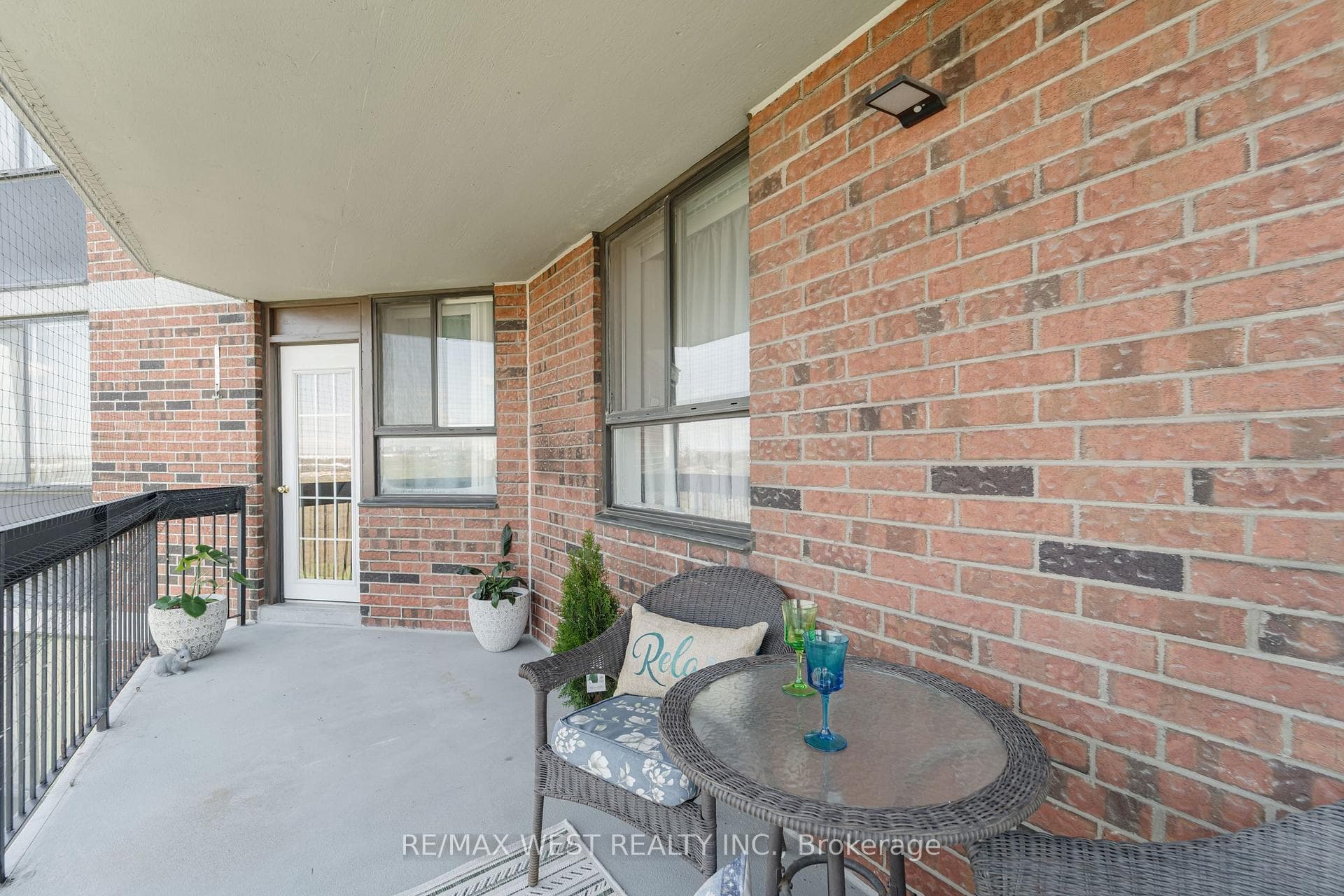 236 Albion Road Unit 1110 photo 21