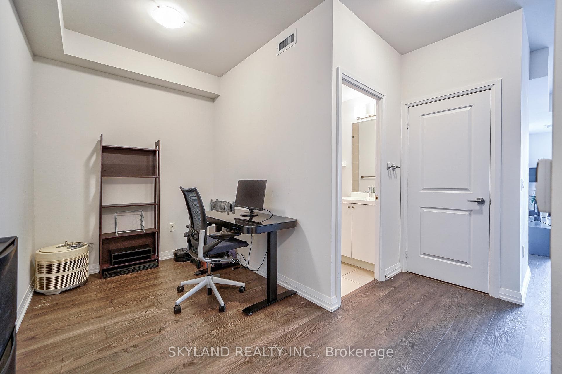 9560 Markham Road Unit 1608 photo 12